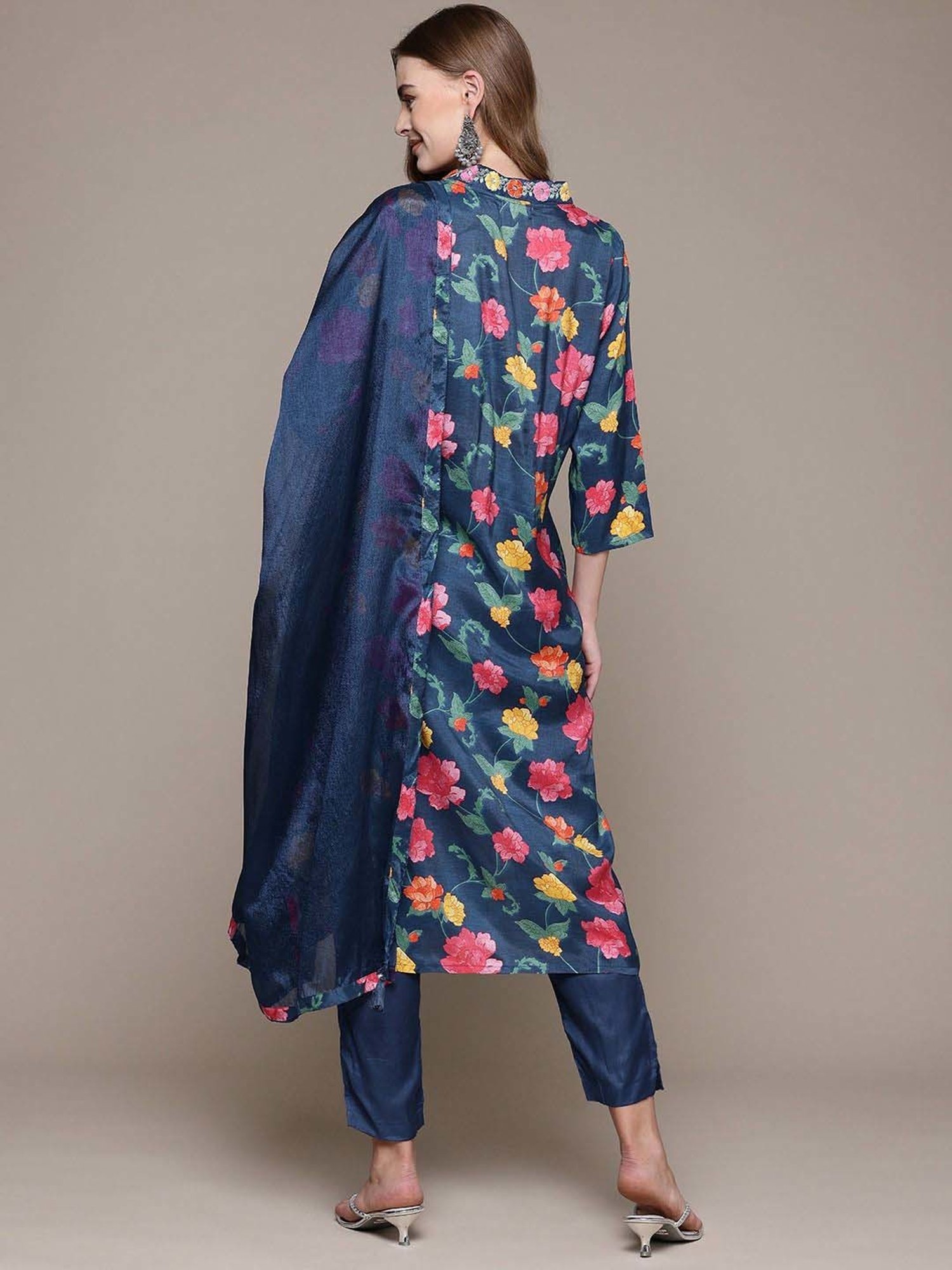 READIPRINT FASHIONS Blue Printed Kurta Pant Set With Dupatta