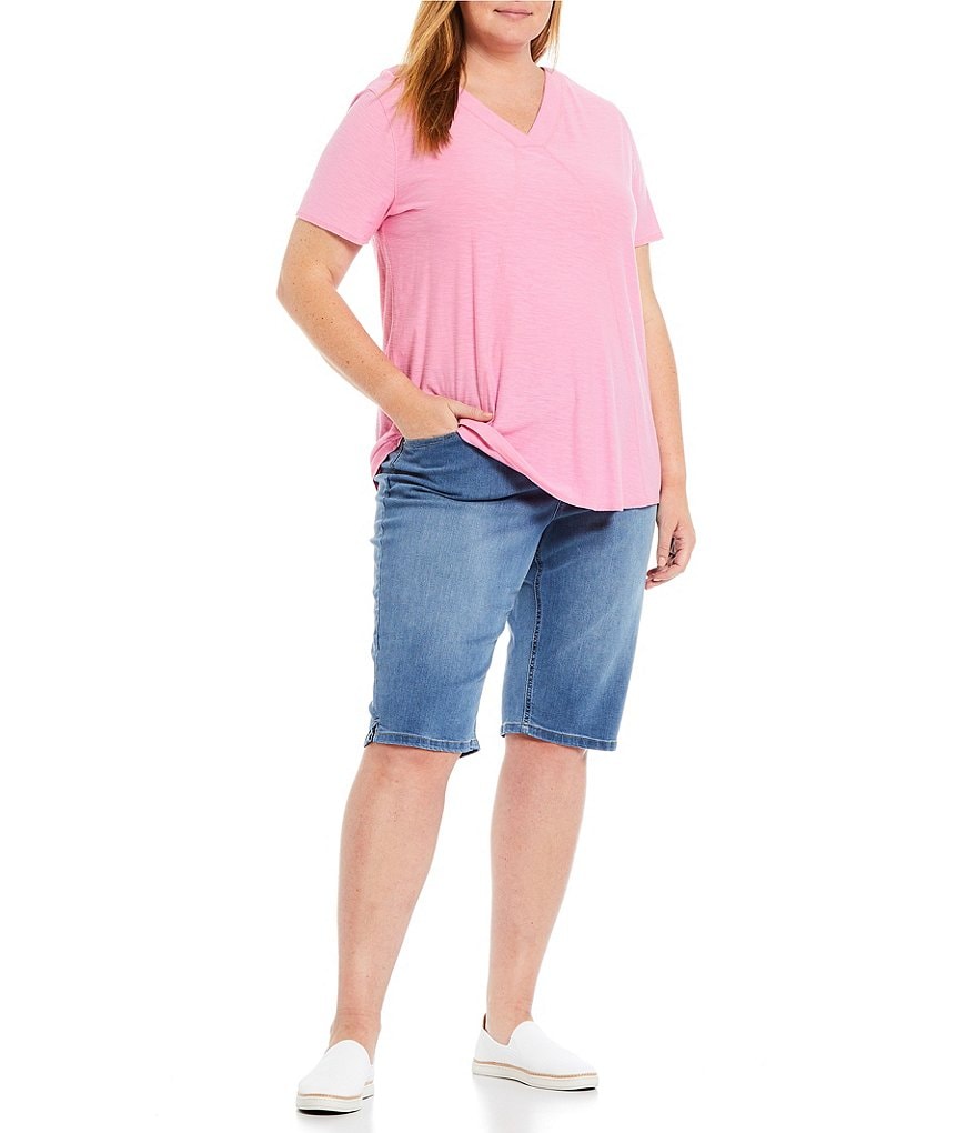 Westbound Plus Size Short Sleeve V-Neck Tee
