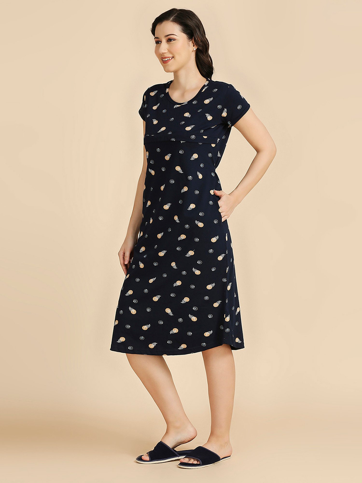 MomToBe Blue Cotton Printed Feeding Nighty