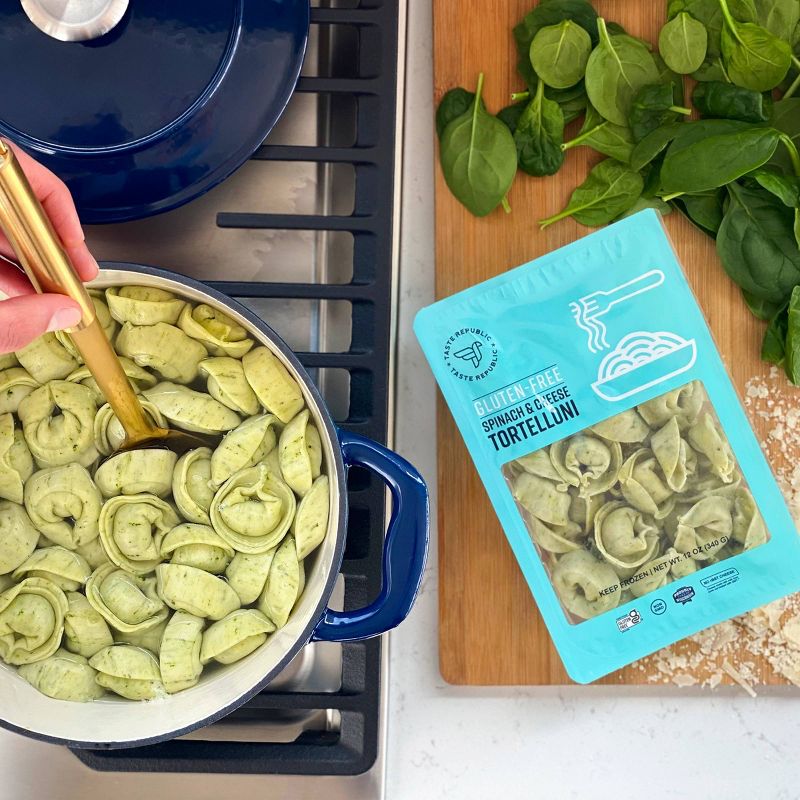 Gluten-Free Four Cheese Tortellioni Spinach , Fresh Pasta Cooks in Just 4 Minutes by Taste Republic, Frozen, 9oz (6 pack)