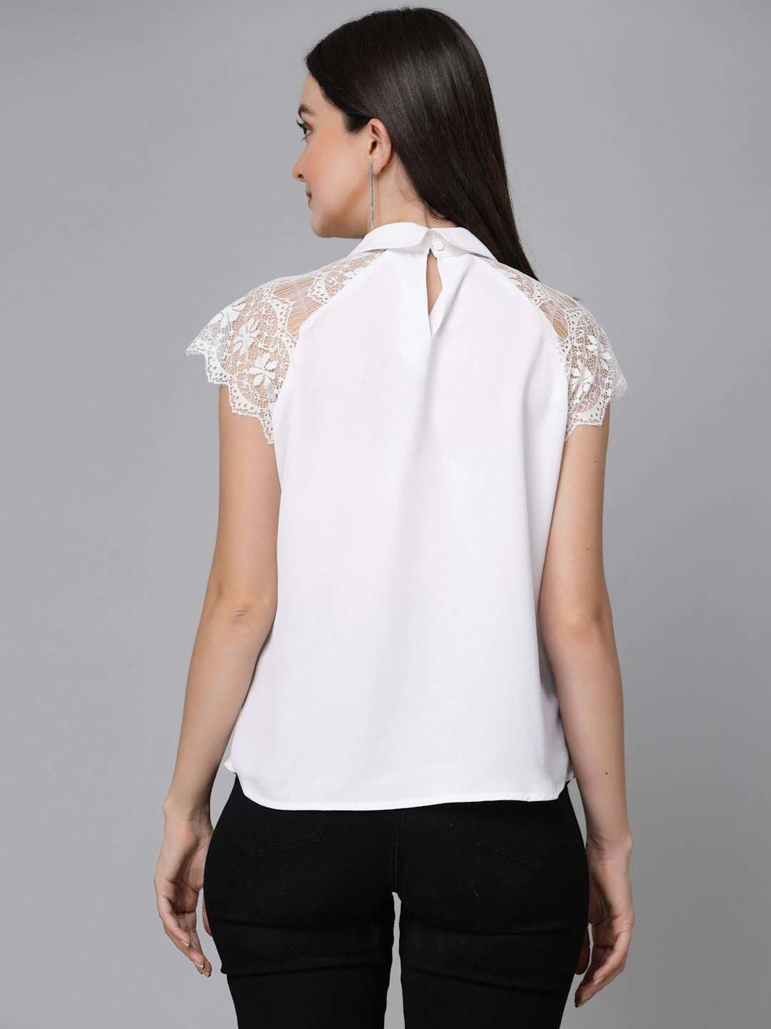 Style Quotient White Self Pattern Top