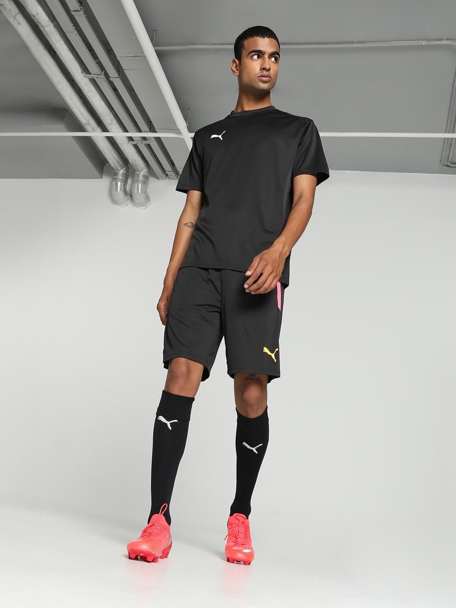 Puma teamGOAL Football Black Regular Fit Jersey