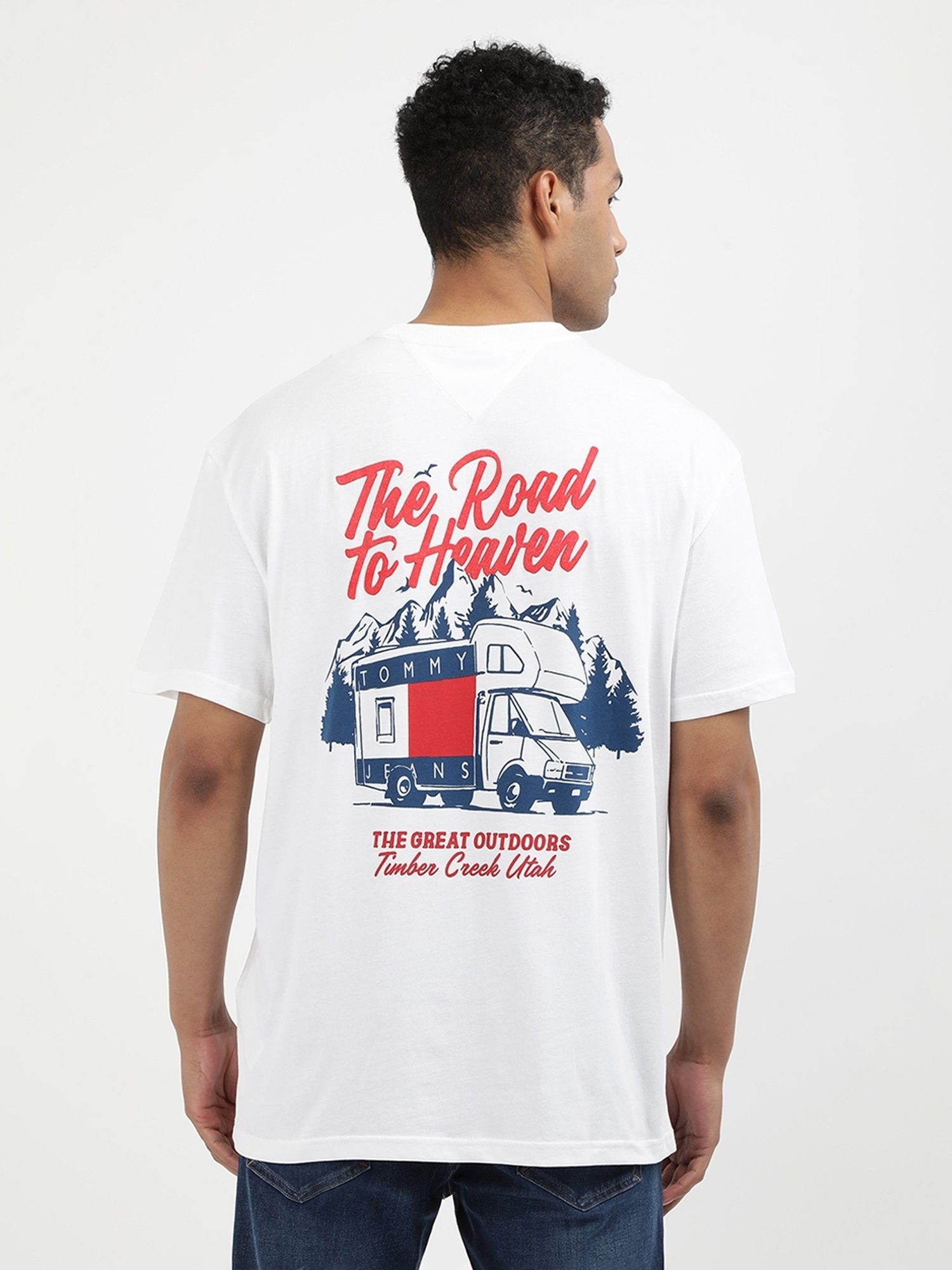 Tommy Hilfiger White Cotton Regular Fit Graphic T-Shirt