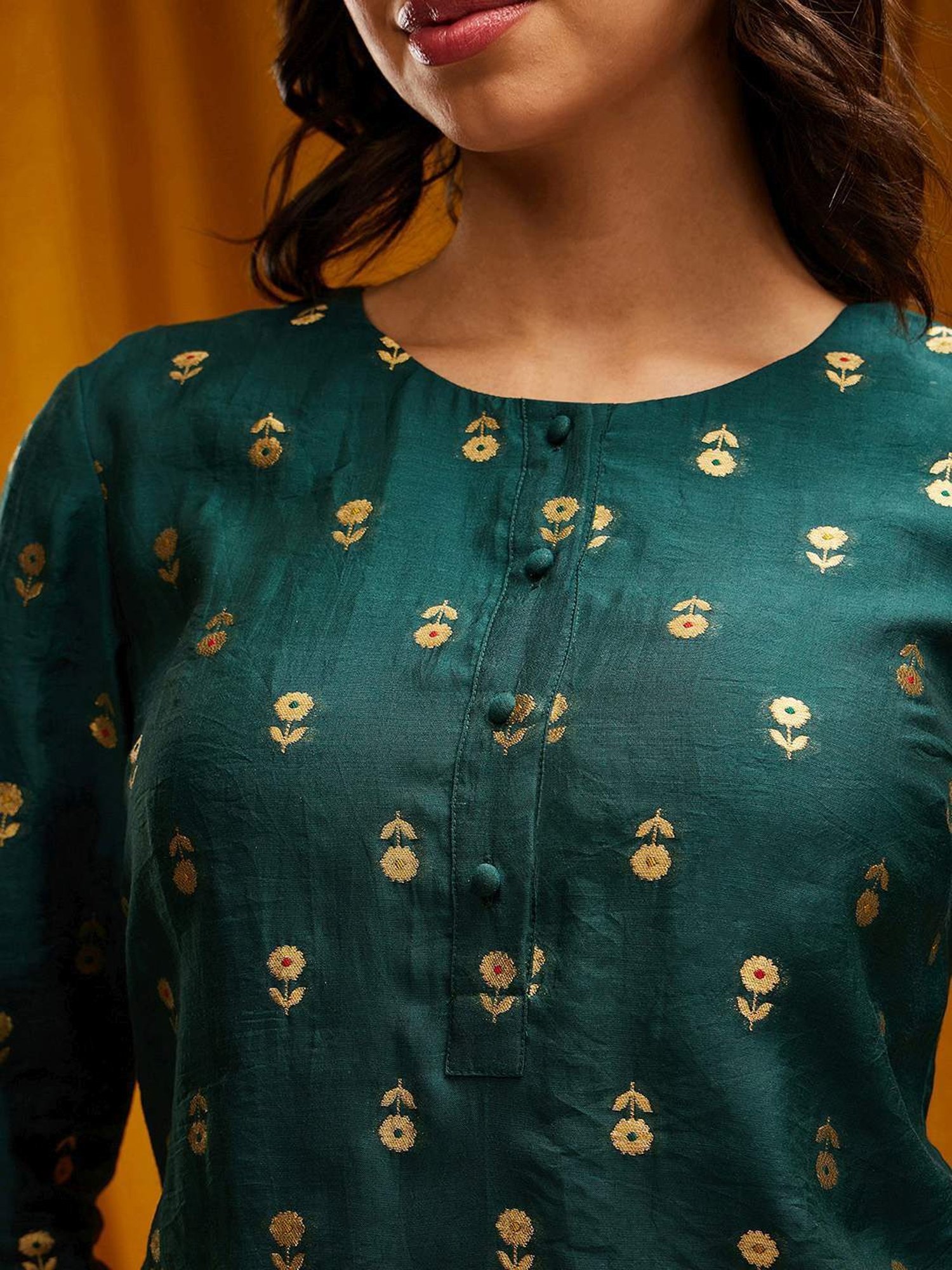 Pink Fort Green Printed Straight Kurta