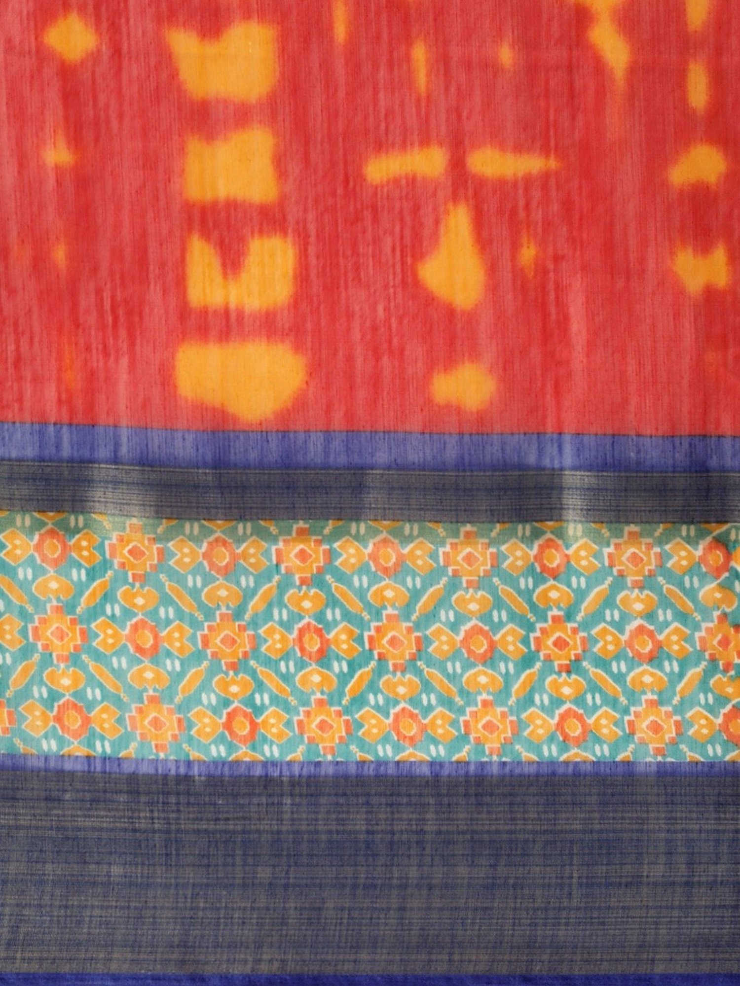 Vaamsi Red Printed Saree With Unstitched Blouse