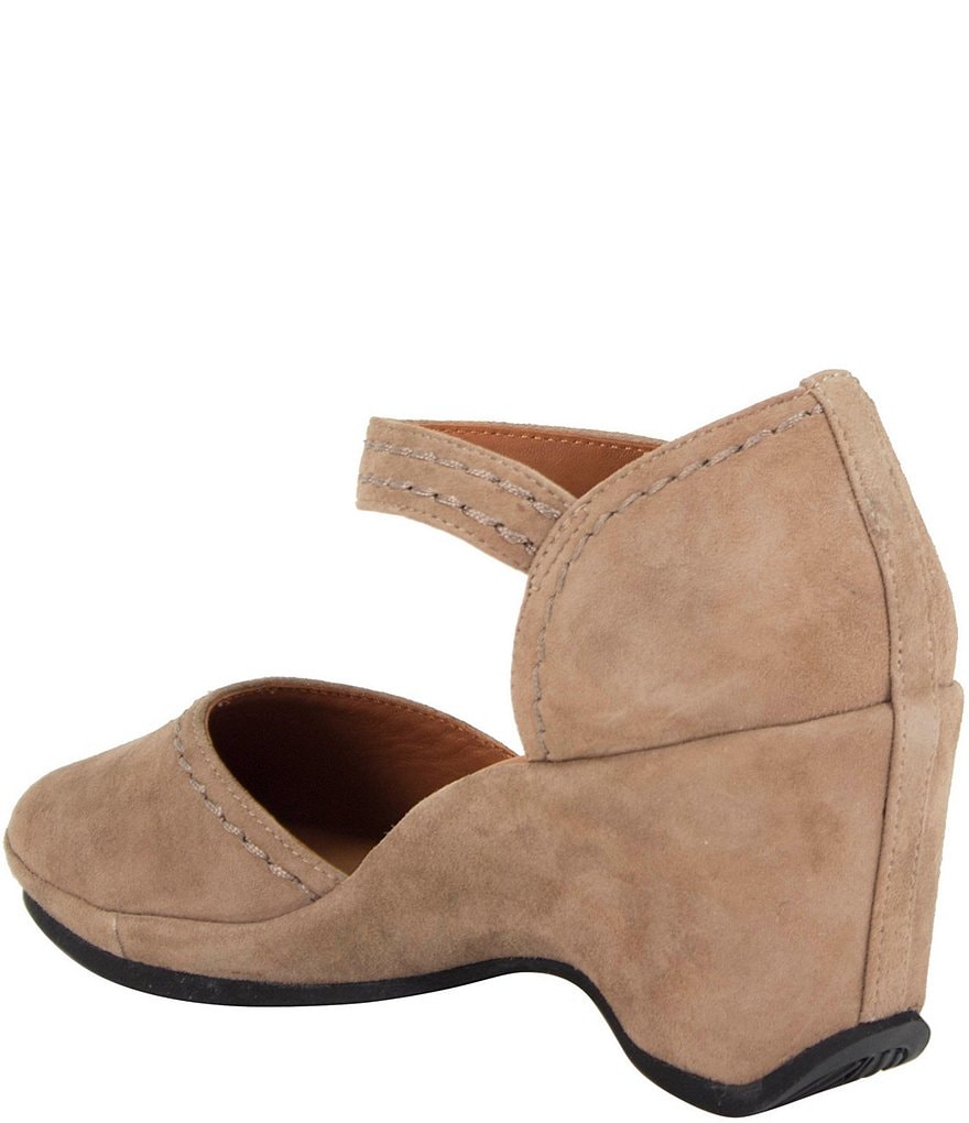 Gravity Defyer Women's G-Defy XLR8 Mesh Lace-Up Sneakers