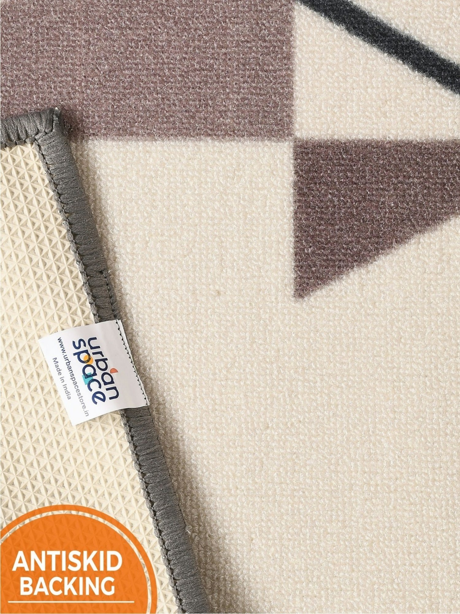 Urban Space Anti Slip 3D Digital Printed MultiColour Nylon Carpet