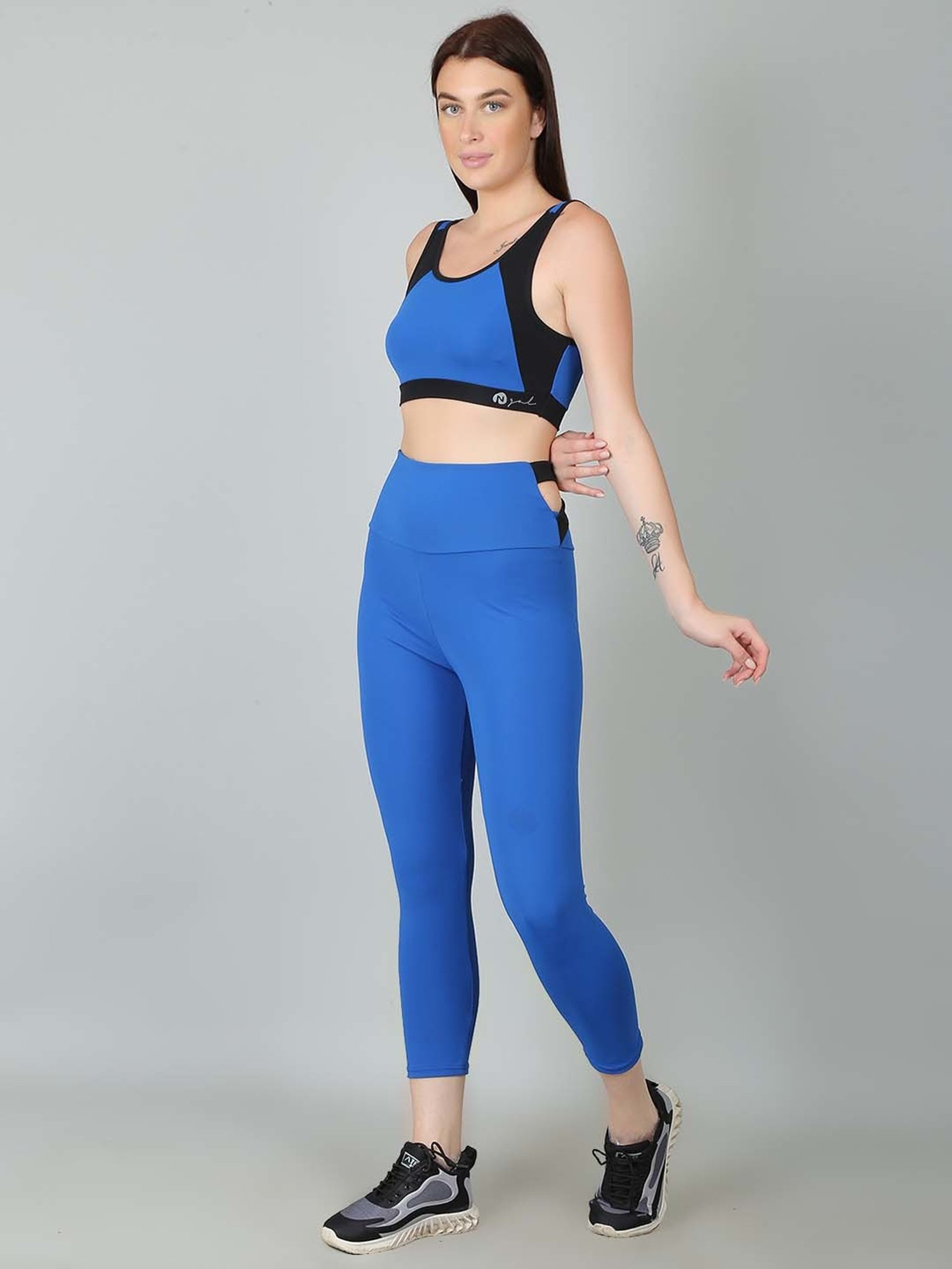 N-Gal Blue & Black Printed Sports Bra With Tights Set