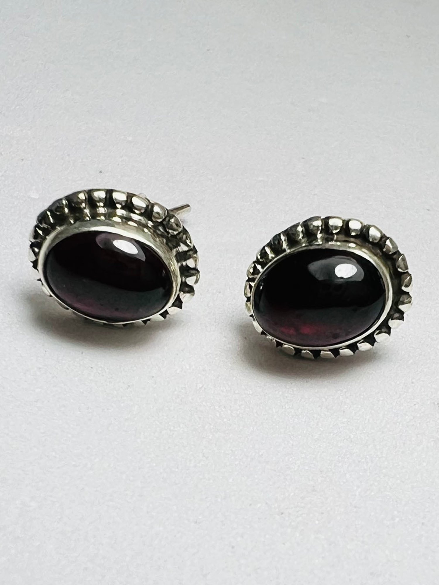Arte Jewels 925 Sterling Silver Garnet Stone Oval Stud Earrings for Women & Girls