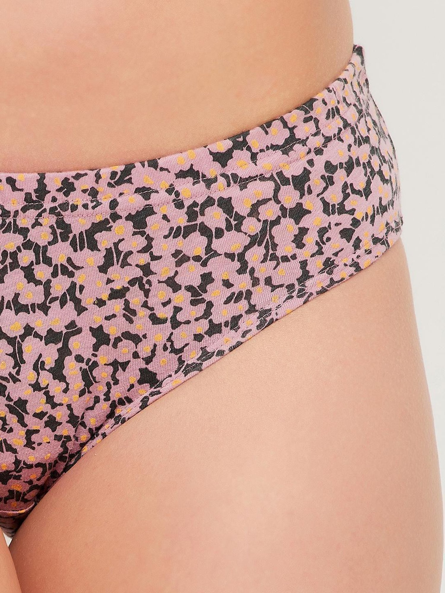 Clovia Pink Floral Print Panty