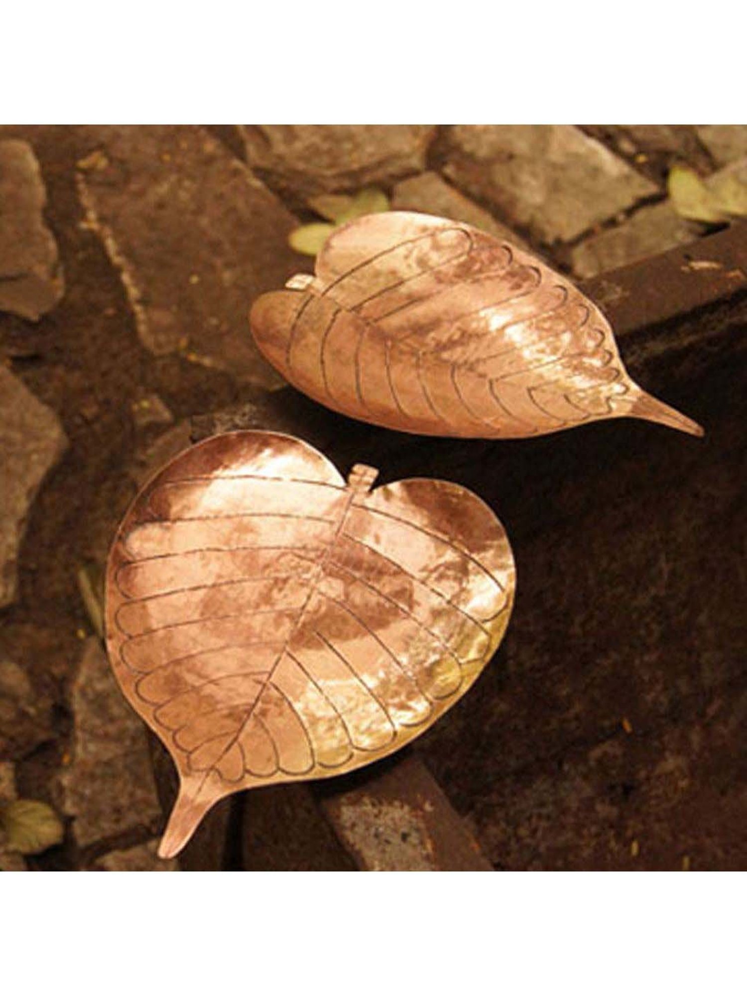 COPPRE Copper Prayer Leaf Platter - Set of 1
