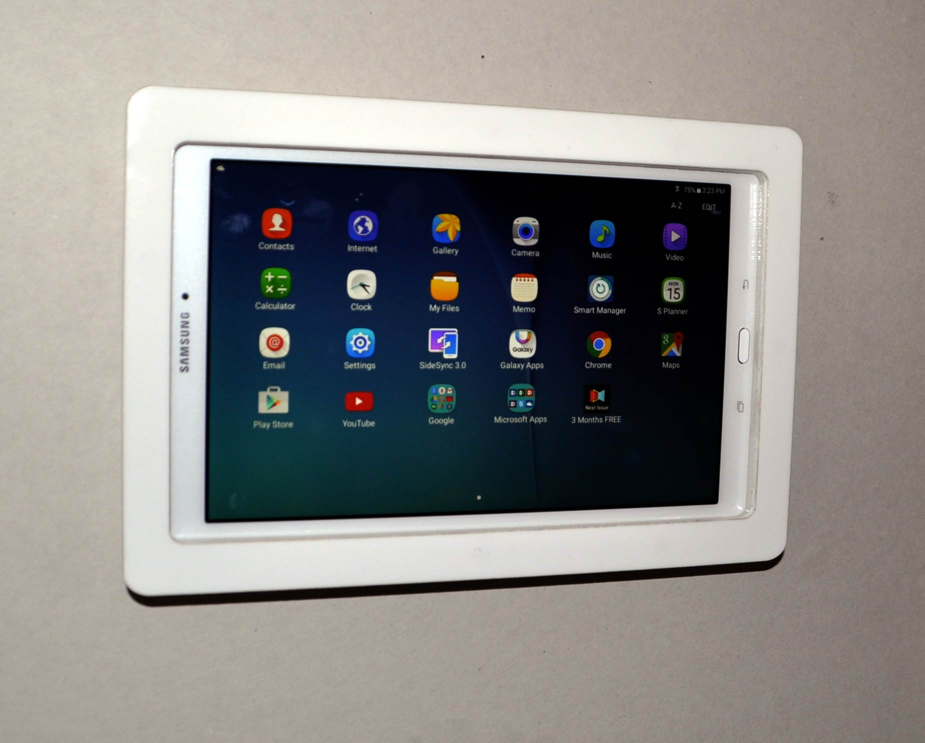 Samsung Galaxy TAB A 9.7 Security Anti-Theft Acrylic Enclosure with Wall Mounting Kit for Kiosk, POS, Show, Store Display