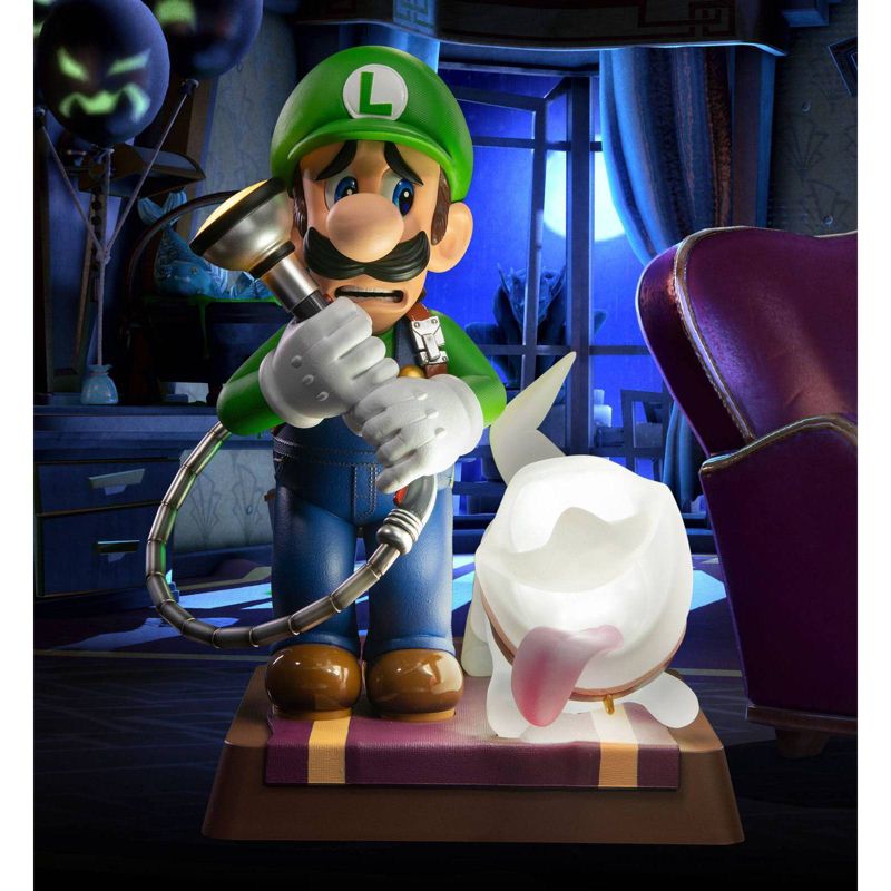 First 4 Figures: Luigi's Mansion 3: Luigi and Polterpup 9" PVC Statue Collector's Edition