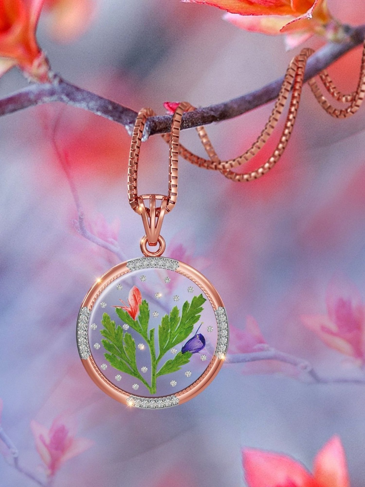 Joyalukkas 18k Gold Shimmer Diamond Pendant