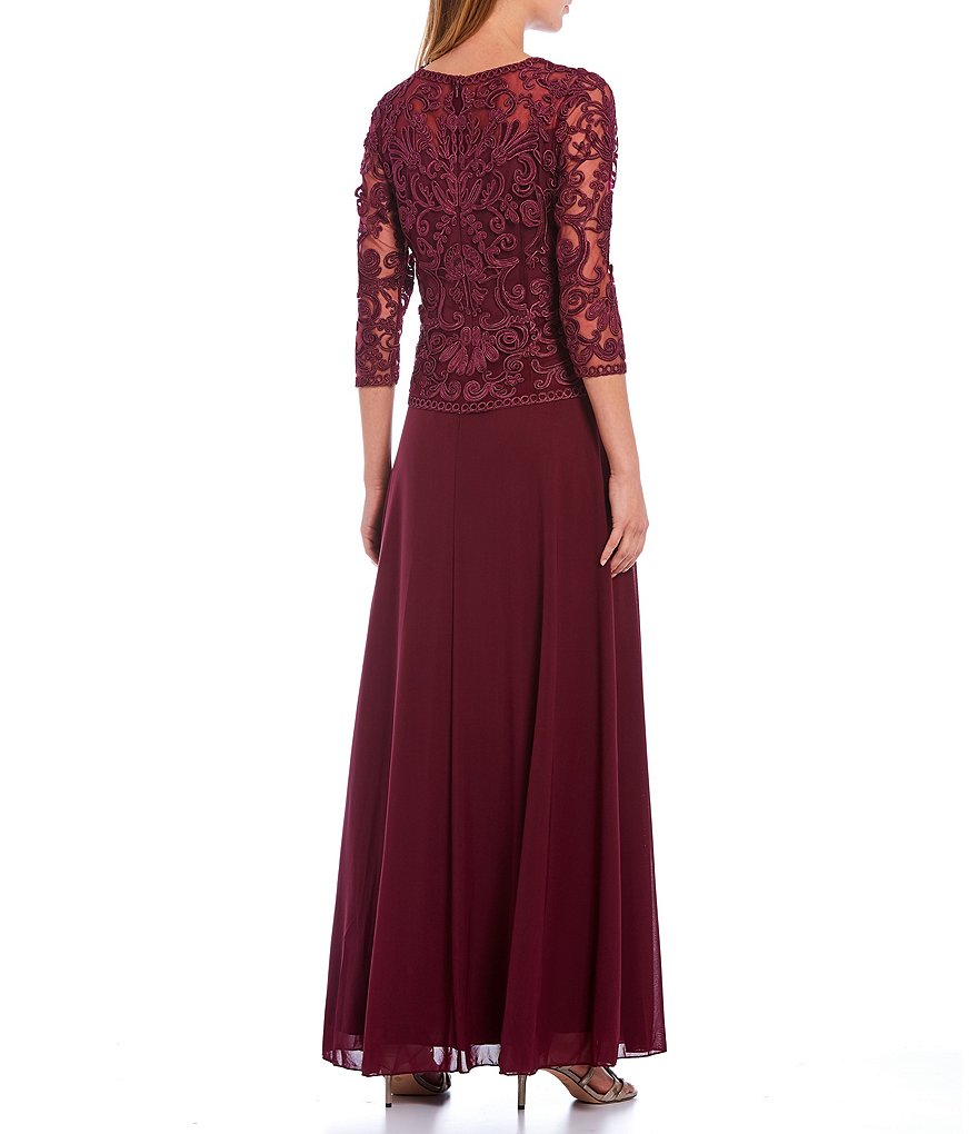 Soulmates V-Neck 3/4 Sleeve Lace Bodice A-Line Dress