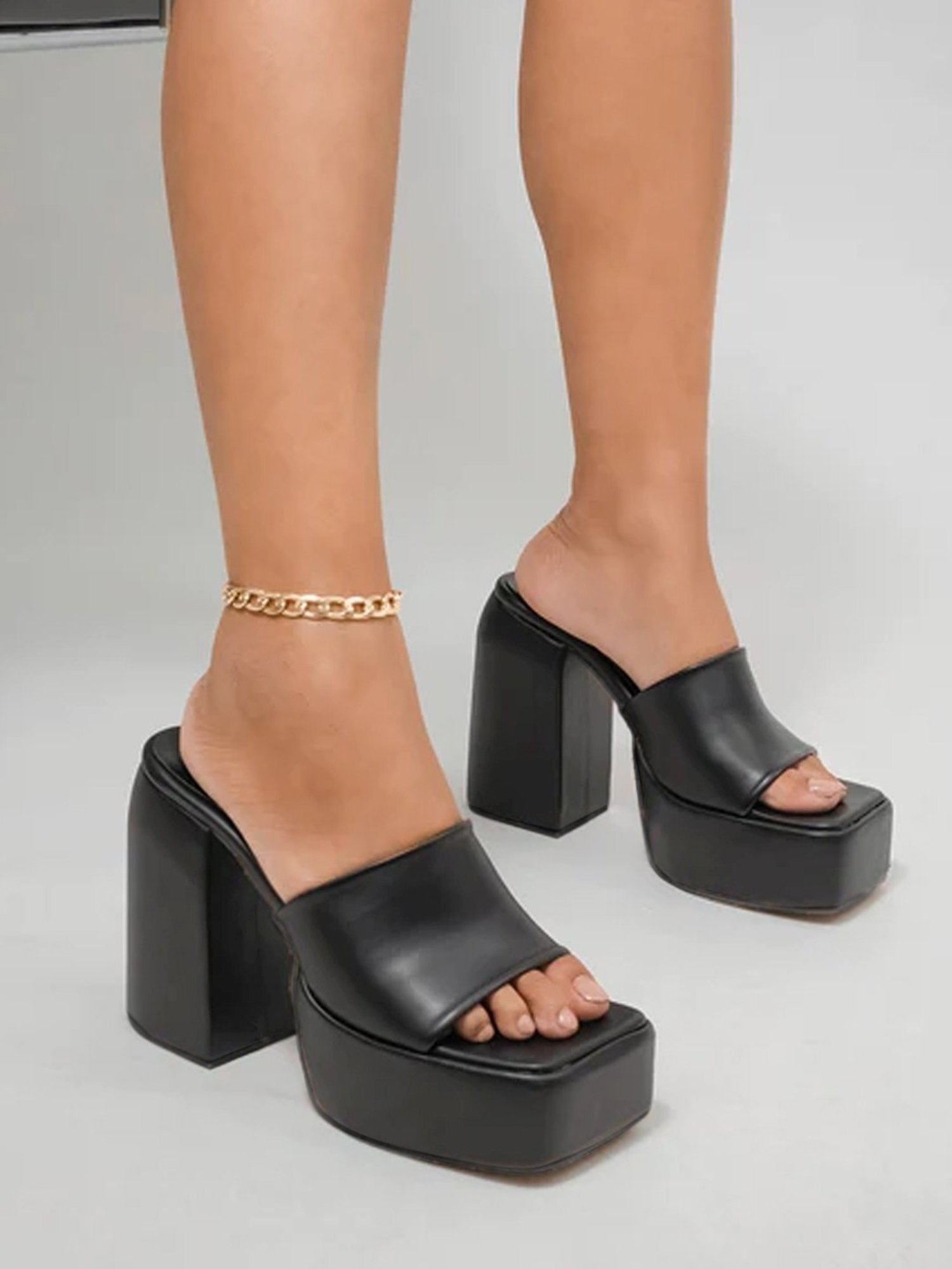 Shoetopia Women's Black Casual Sandals