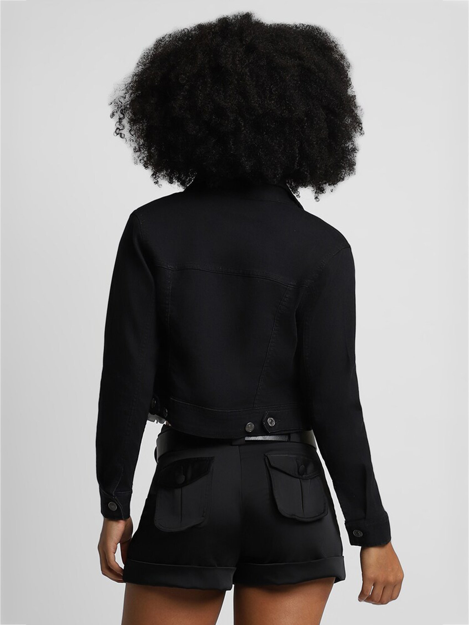 Forever 21 Black Regular Fit Cropped Jacket