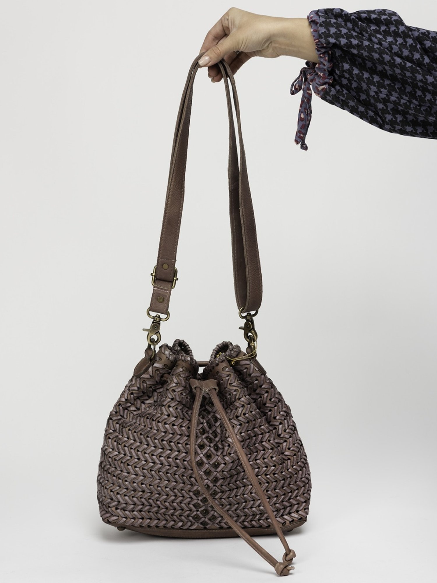 Art N Vintage Joelle Taupe Pink Leather Textured Small Sling Handbag