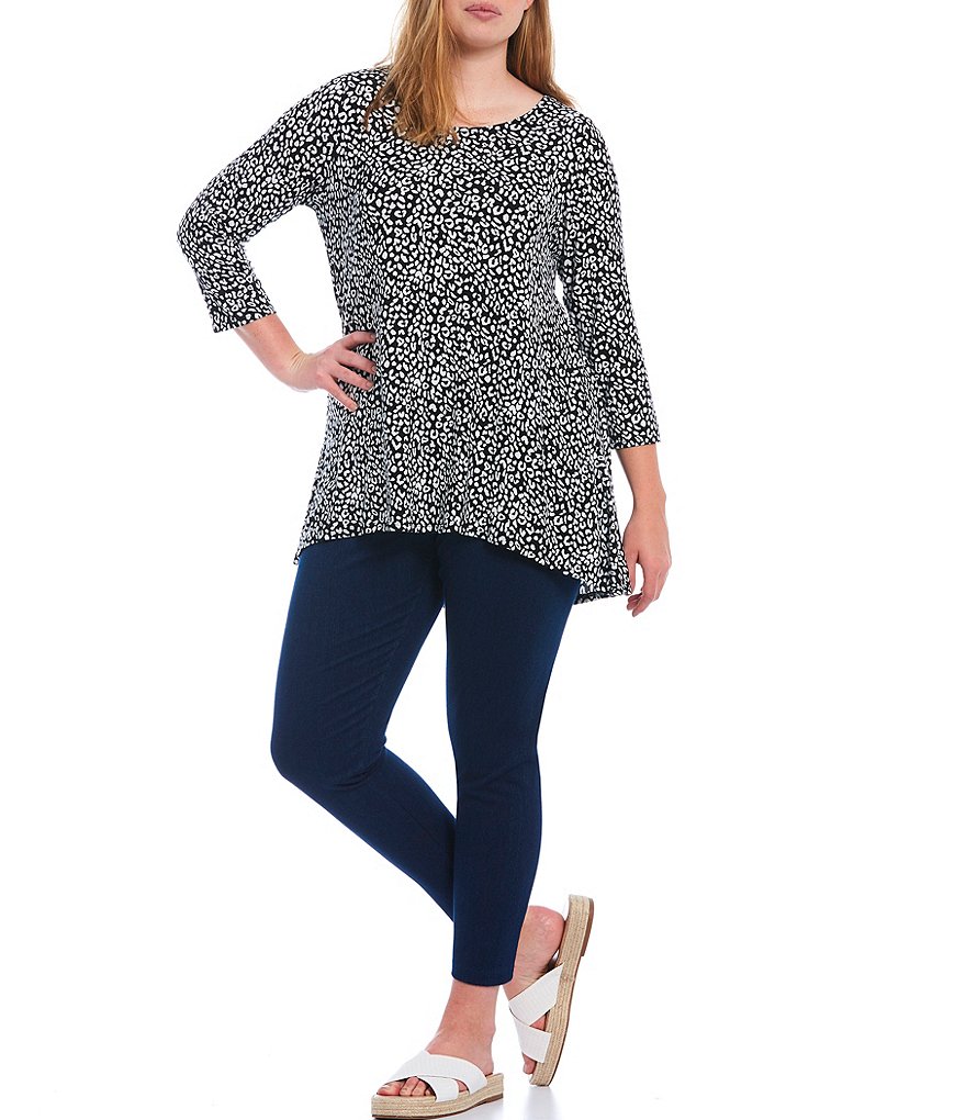 Intro Plus Size Ebony Black Leopard Print Boat Neck 3/4 Sleeve The Legging Tee