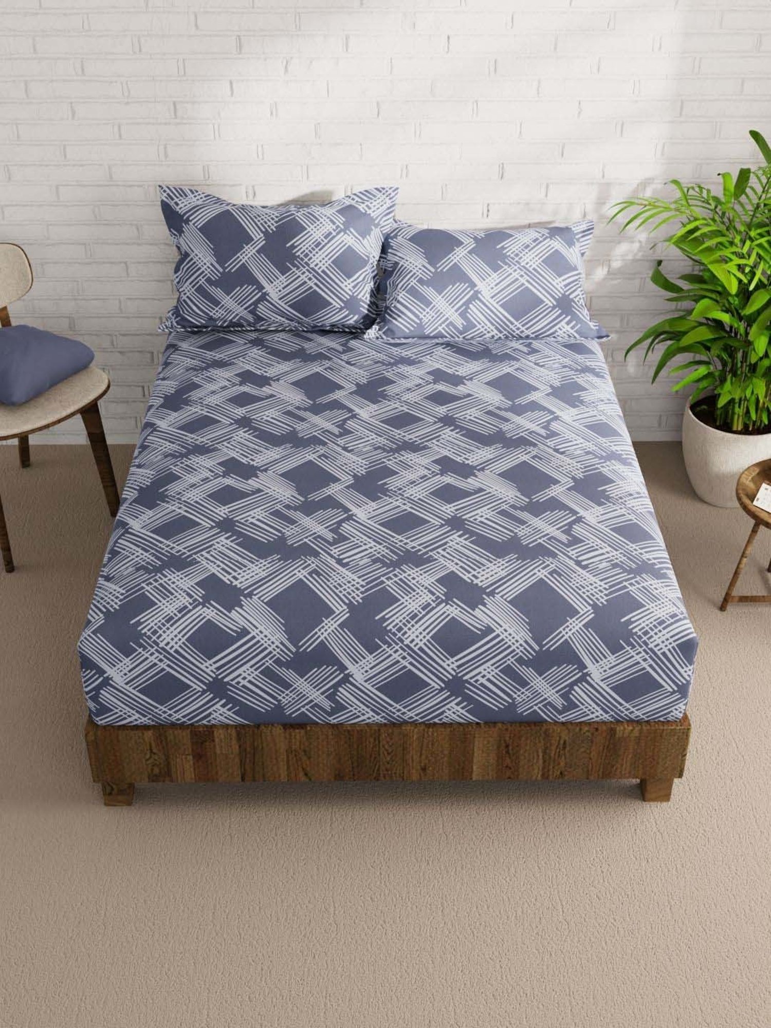 Bianca Envogue Grey 152 TC Micro Fabric Double Bedsheet with 2 Pillow Covers