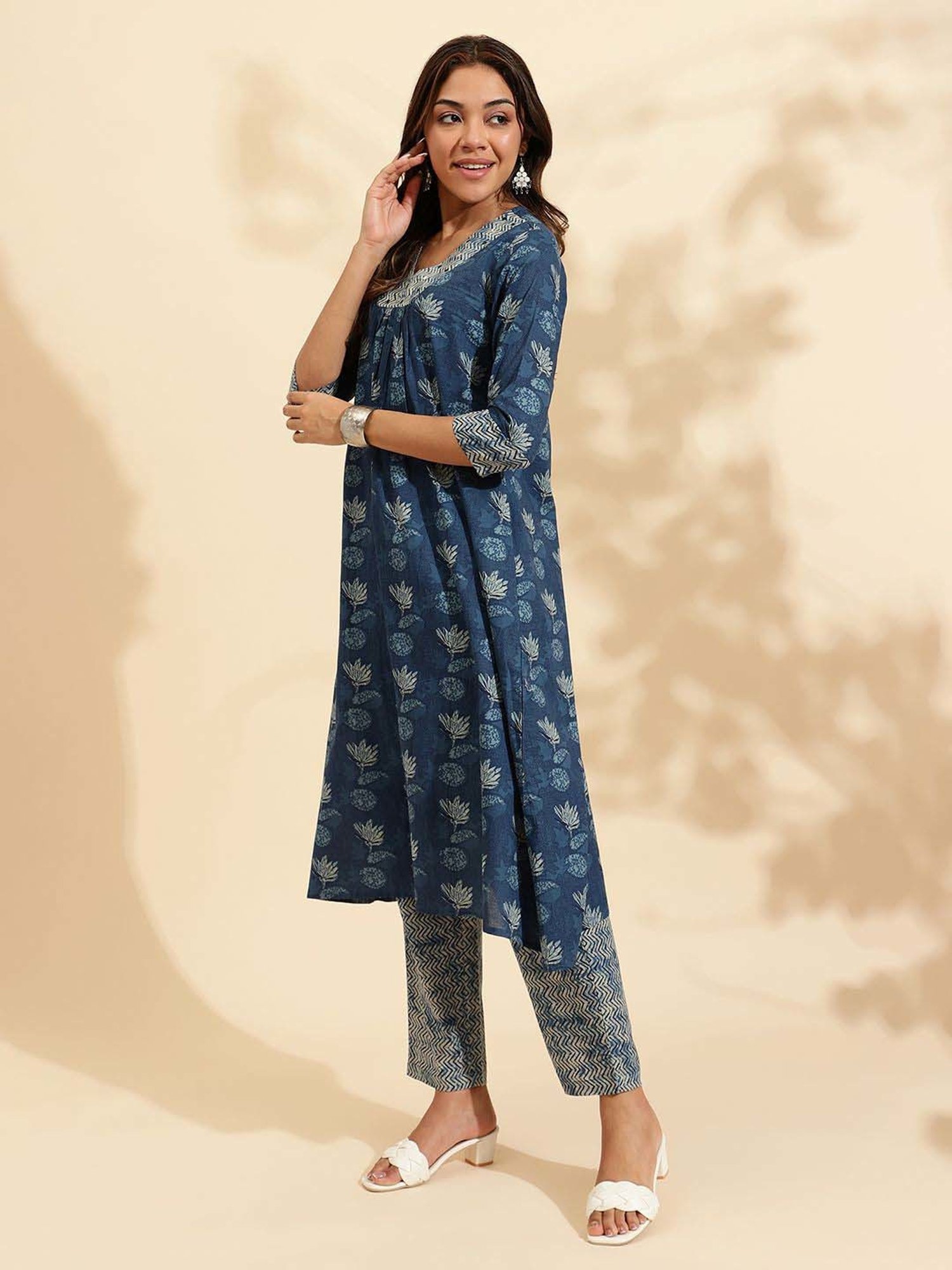 Sringam Blue Cotton Printed Kurta & Pant Set
