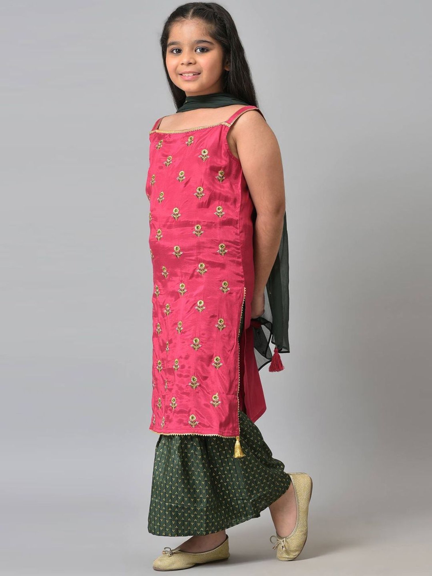Aurelia Kids Pink & Green Embroidered Kurta Set