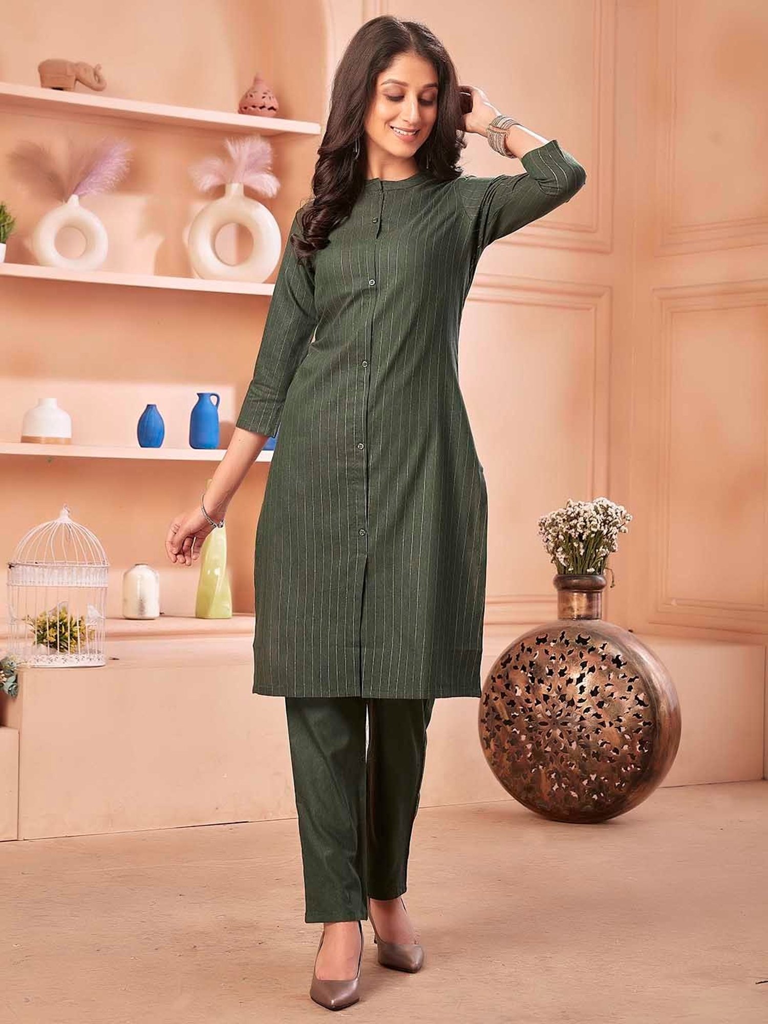 Anubhutee Green Striped Kurta Pant Set