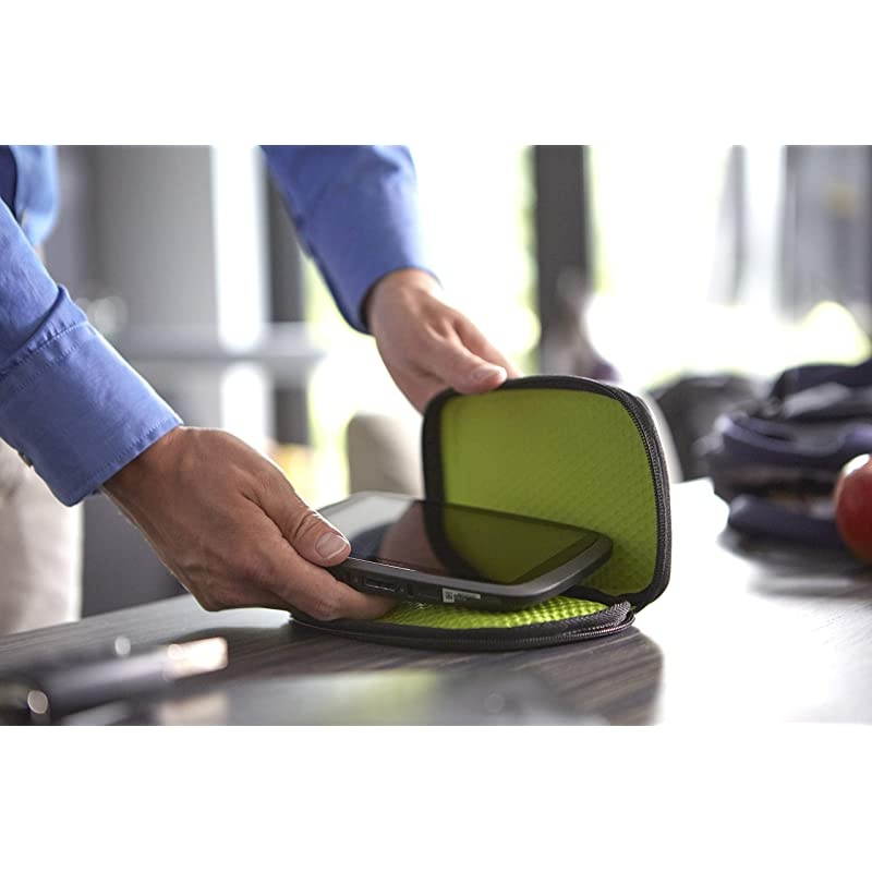 Protective Carry Case for 43 and 5 Inch GPS Devices Universal