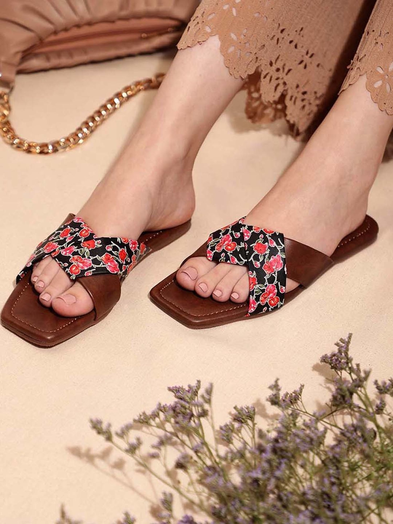 Kiana Women's Brown Casual Sandals