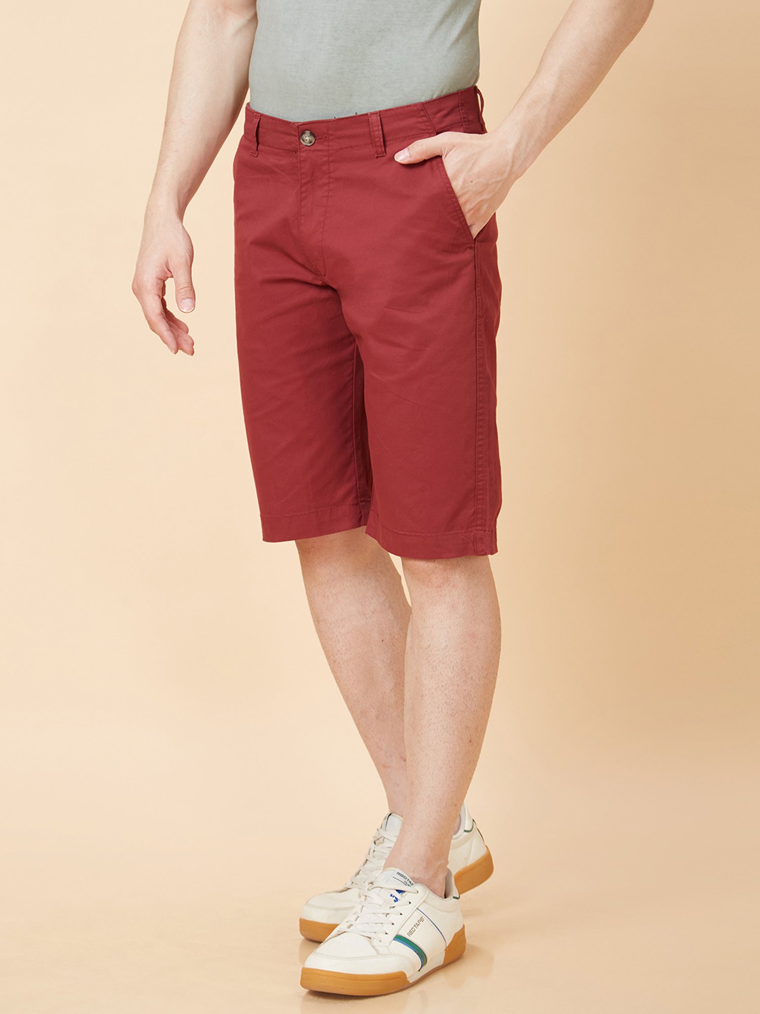 Globus Maroon Regular Fit Chino Shorts