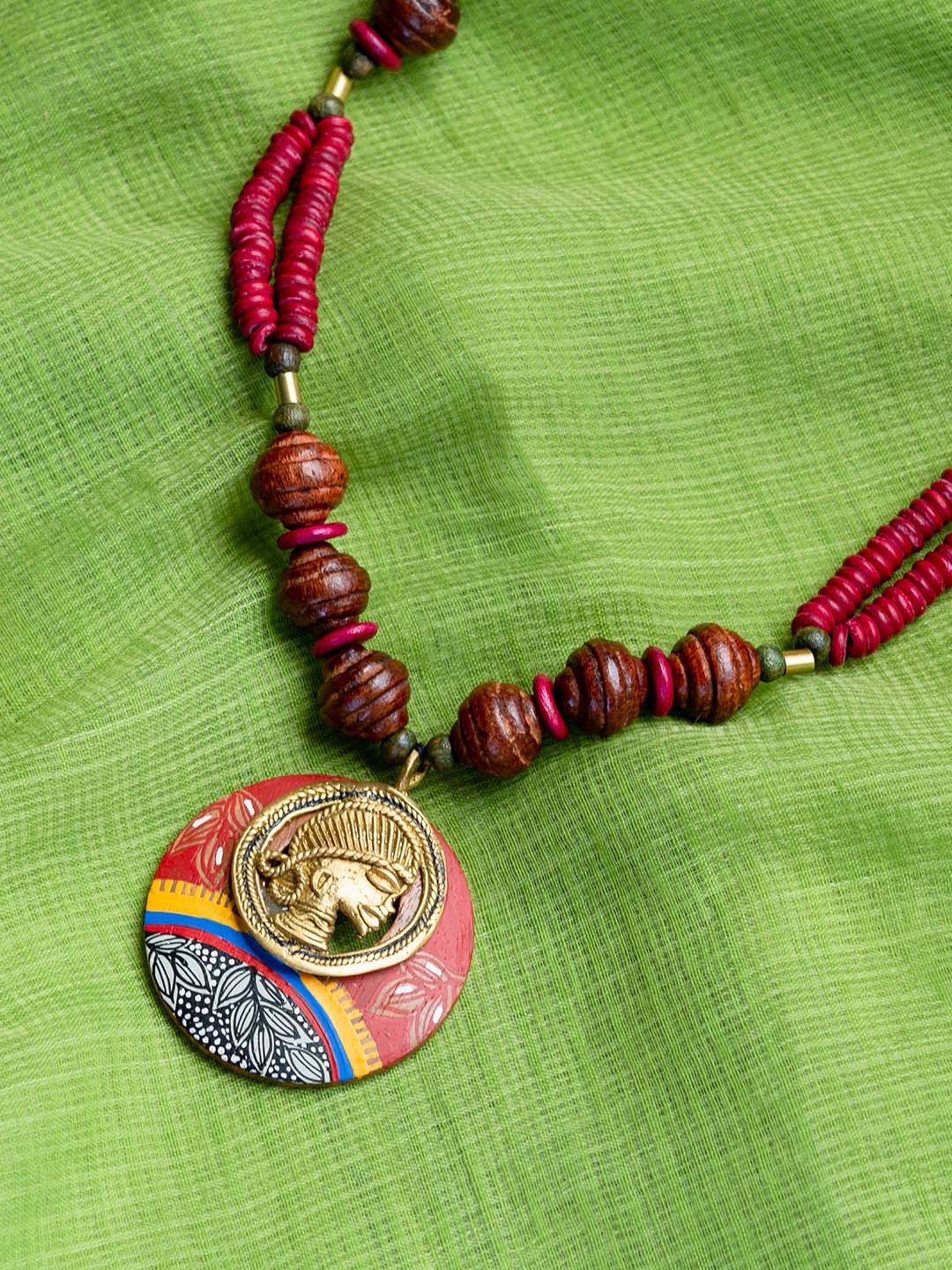 ExclusiveLane Tribal Dhokra Maroon Wood & Brass Necklace Handmade in Dhokra Art