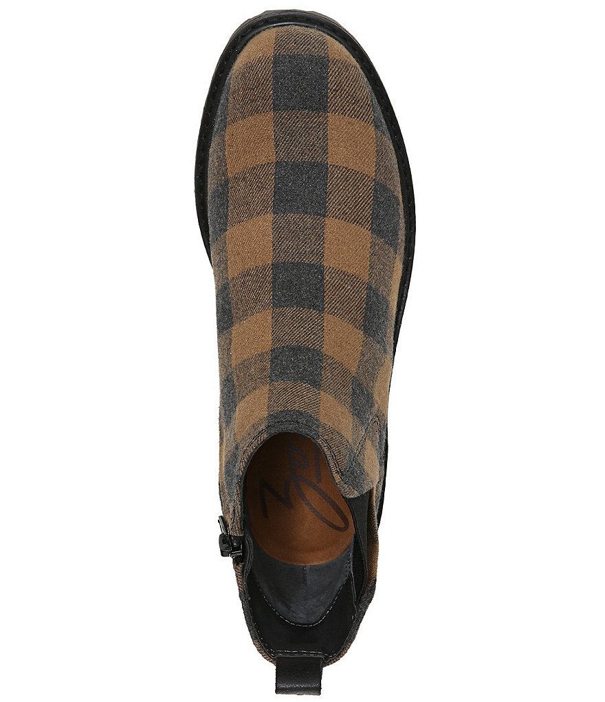Zodiac Shiloh Plaid Booties