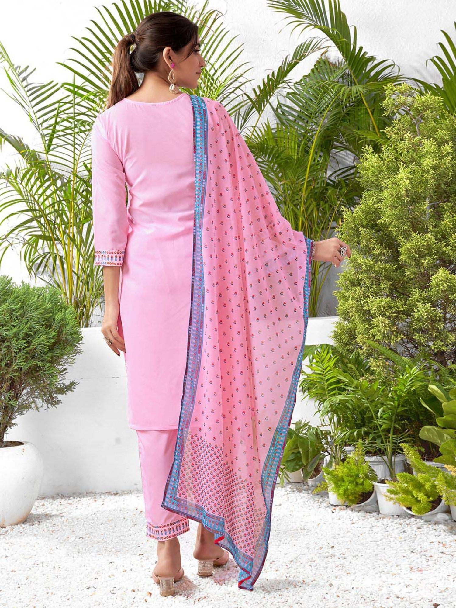 Skylee Pink Printed Kurta Pant Set With Dupatta