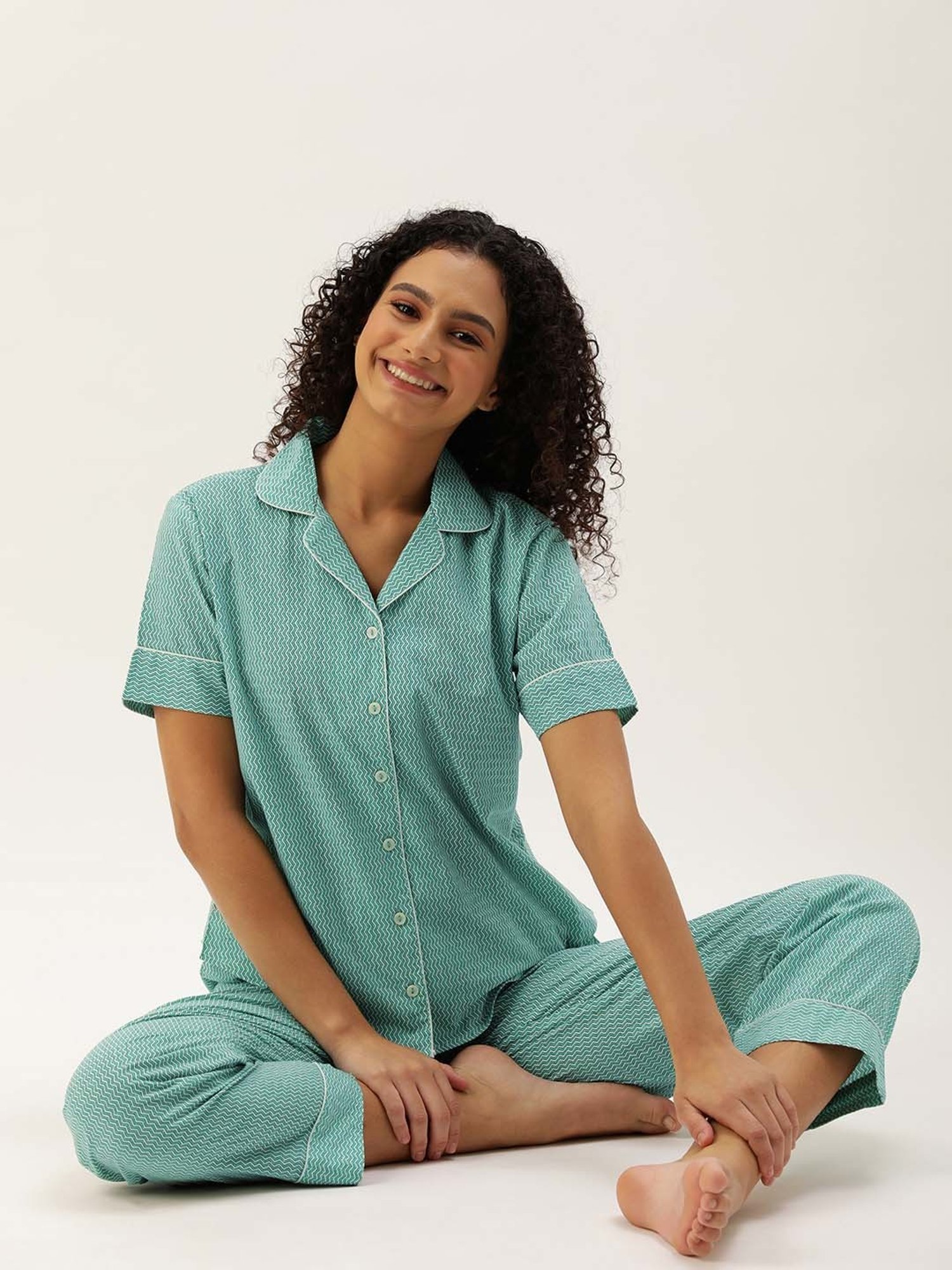 Amukti Green Printed Shirt With Lounge Pants