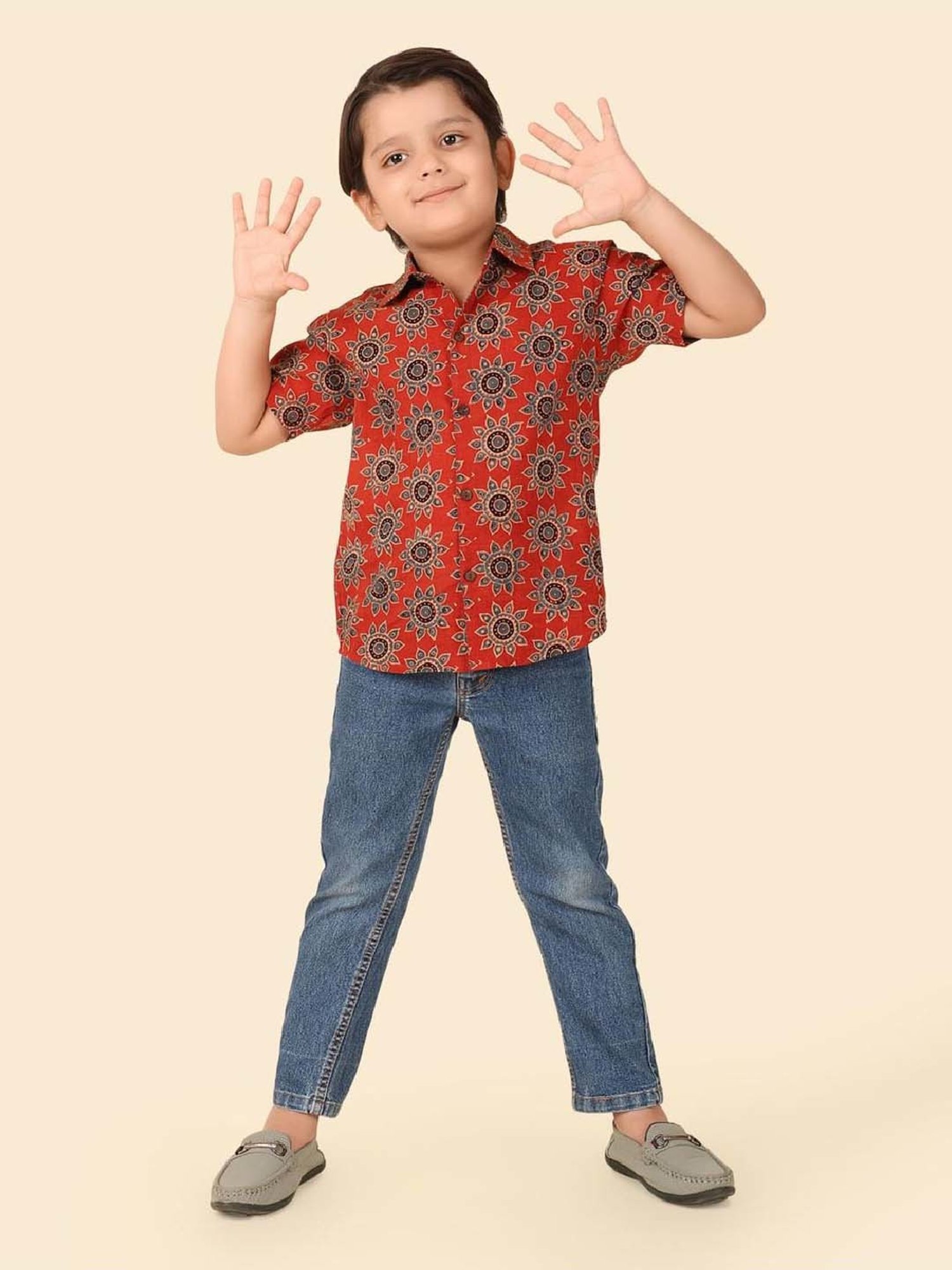 Fabindia Boys Red Cotton Printed Shirt