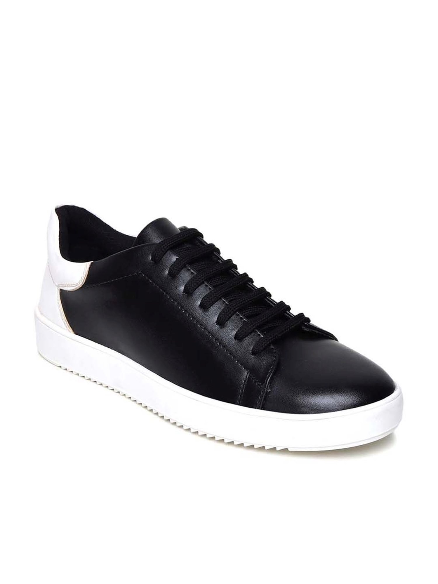 Apsis Men's Black Casual Sneakers
