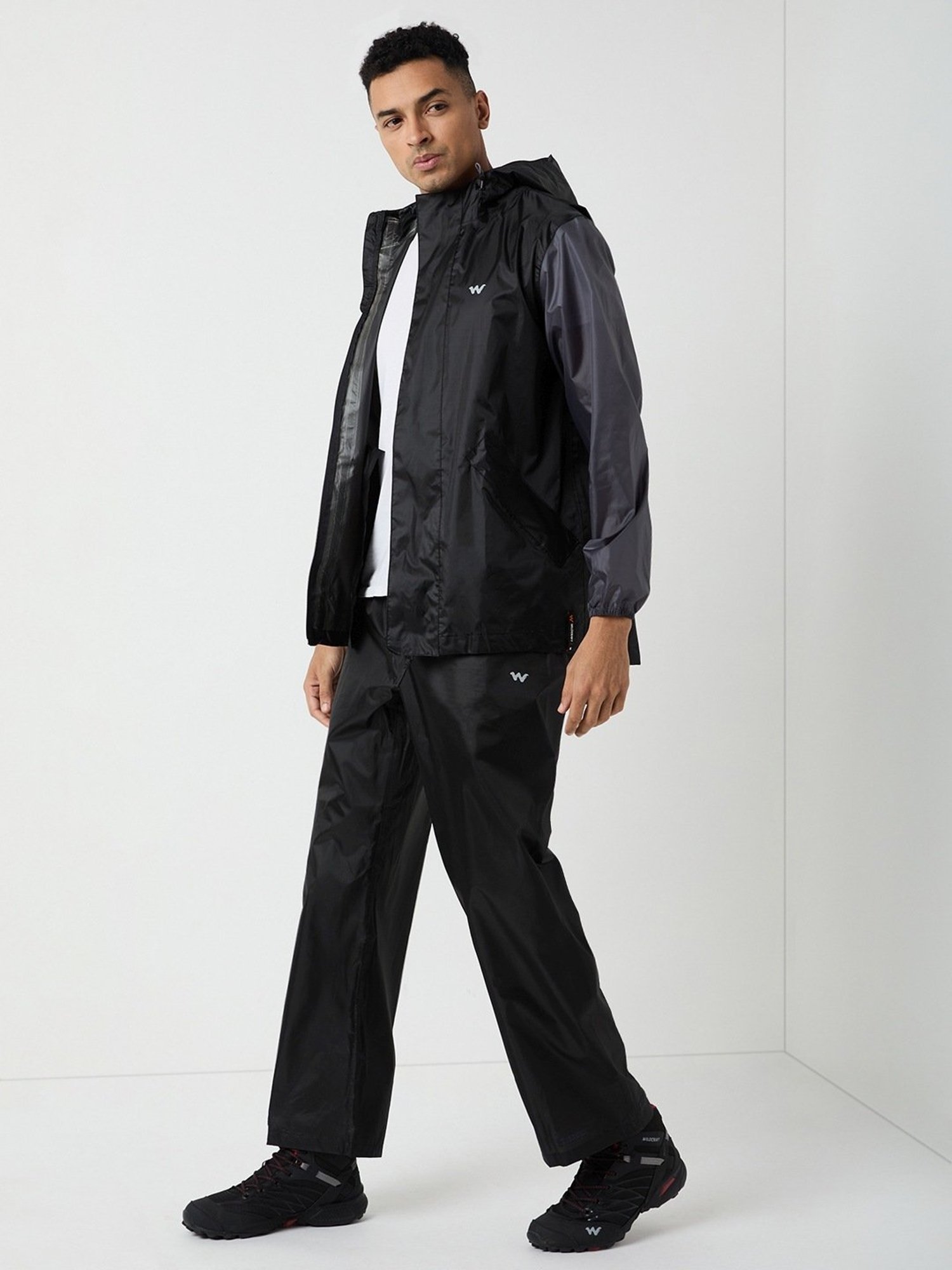 Wildcraft Black & Grey Regular Fit Colour Block Raincoat Set