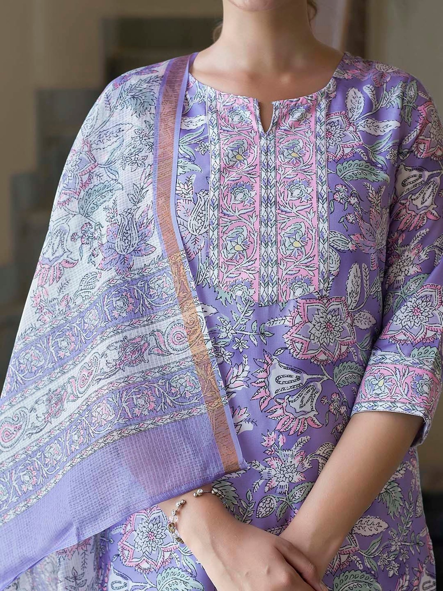 Skylee Multicolor Floral Kurta With Pant & Dupatta