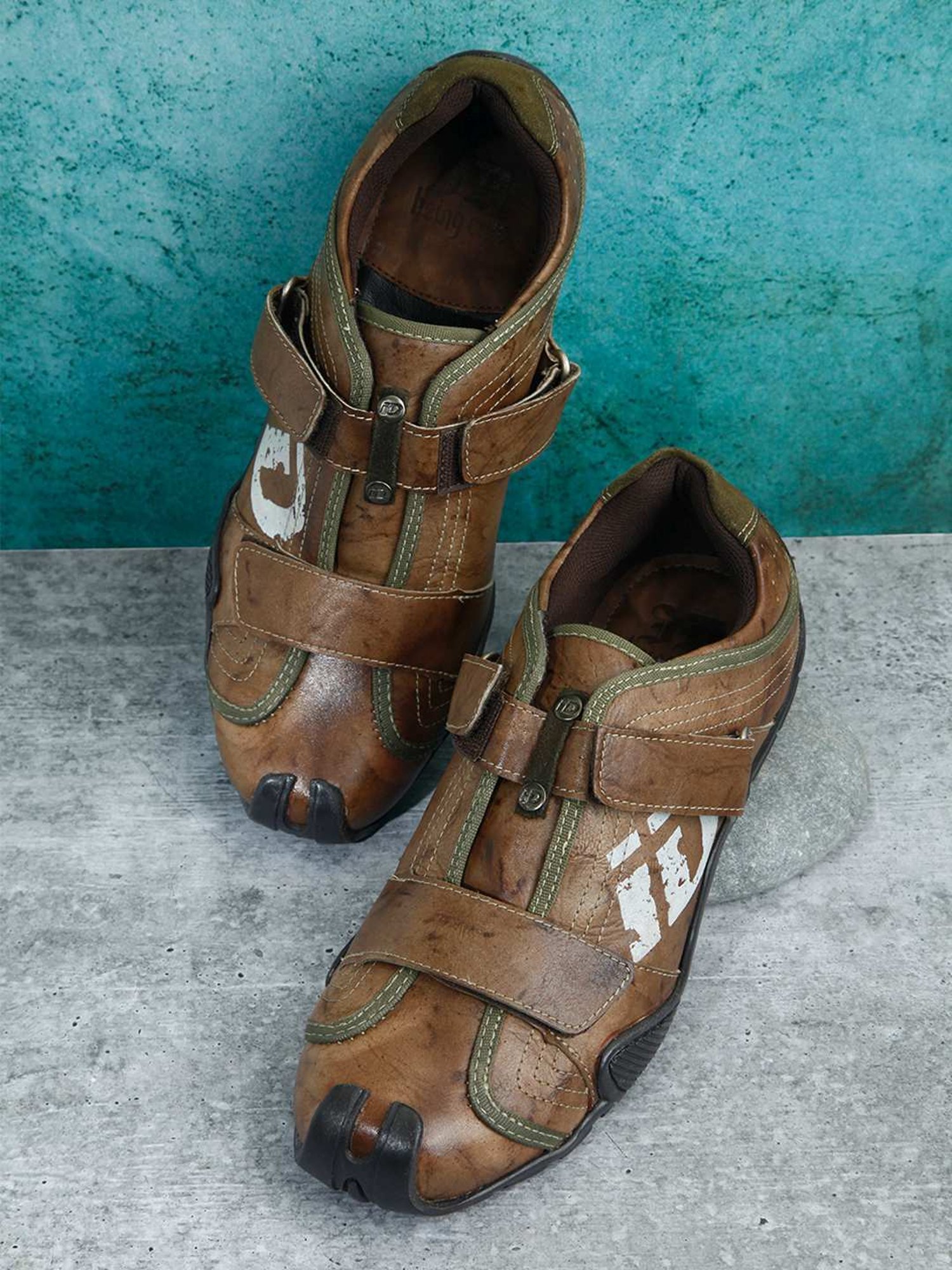 ID Men's Brown Casual Loafers