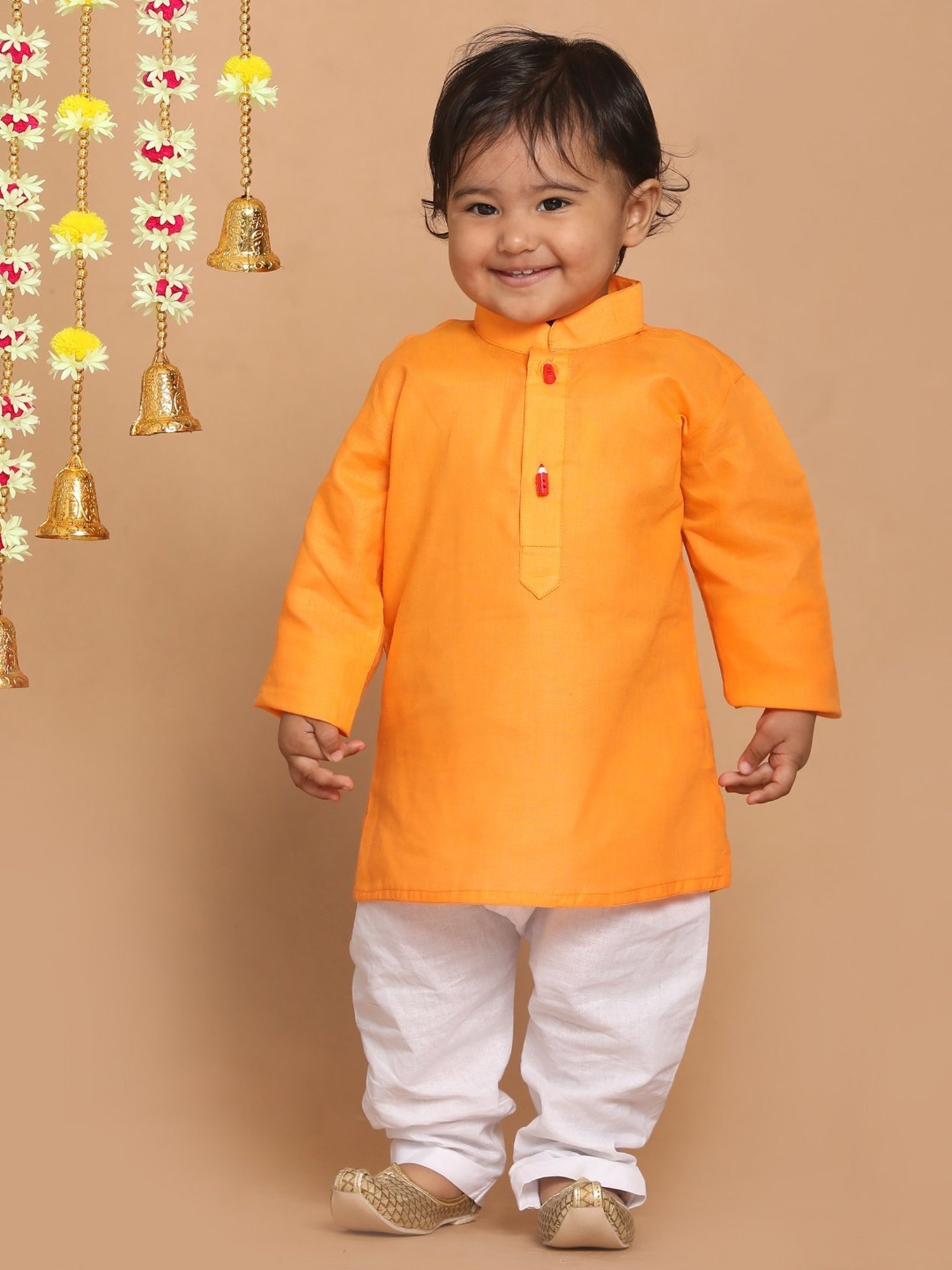 VASTRAMAY SISHU Orange & White Cotton Straight Fit Kurta Set