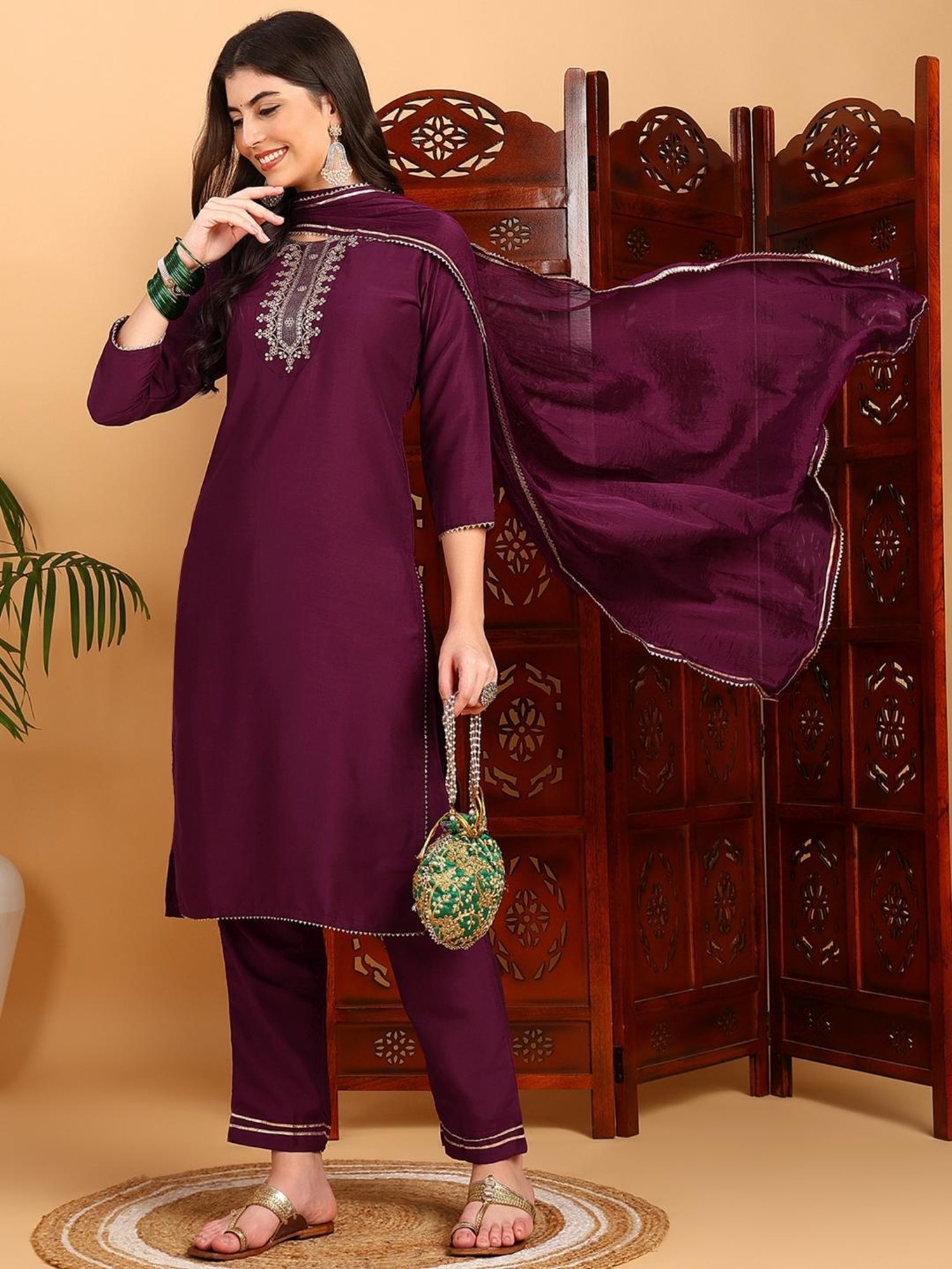 Vaamsi Burgundy Embroidered Kurta Pant Set With Dupatta