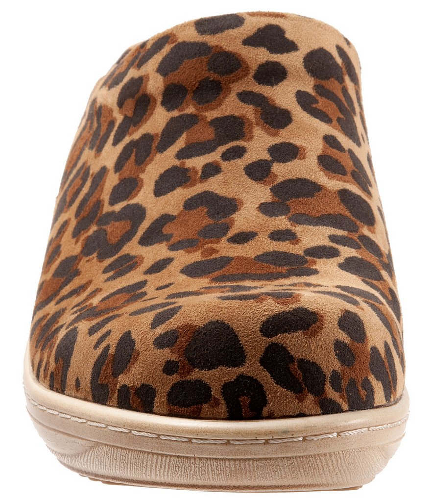 Softwalk Madison Cheetah Print Fabric Slip-On Clogs