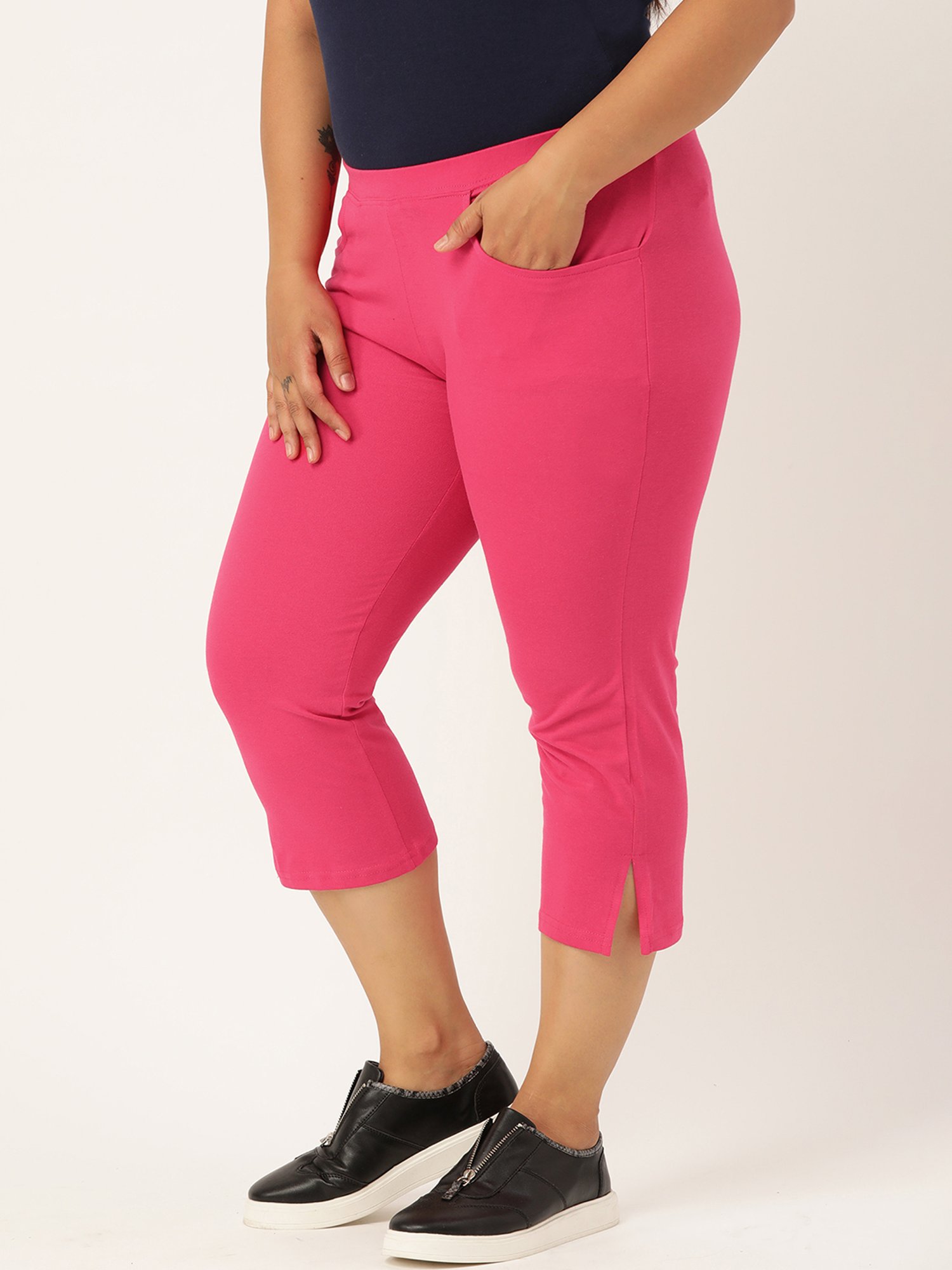 theRebelinme Pink Cotton Capris
