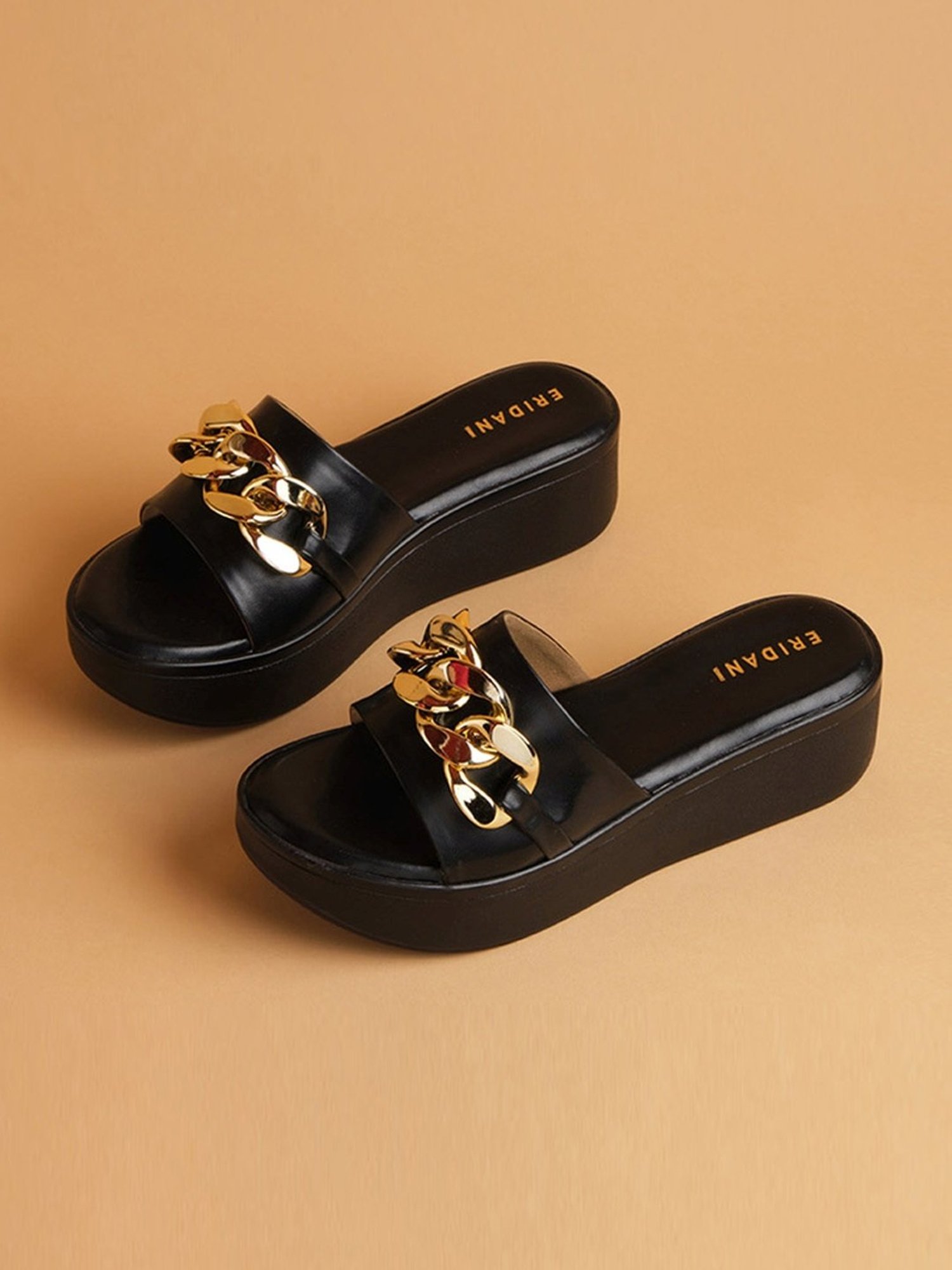Eridani Women's Antara Black Wedges