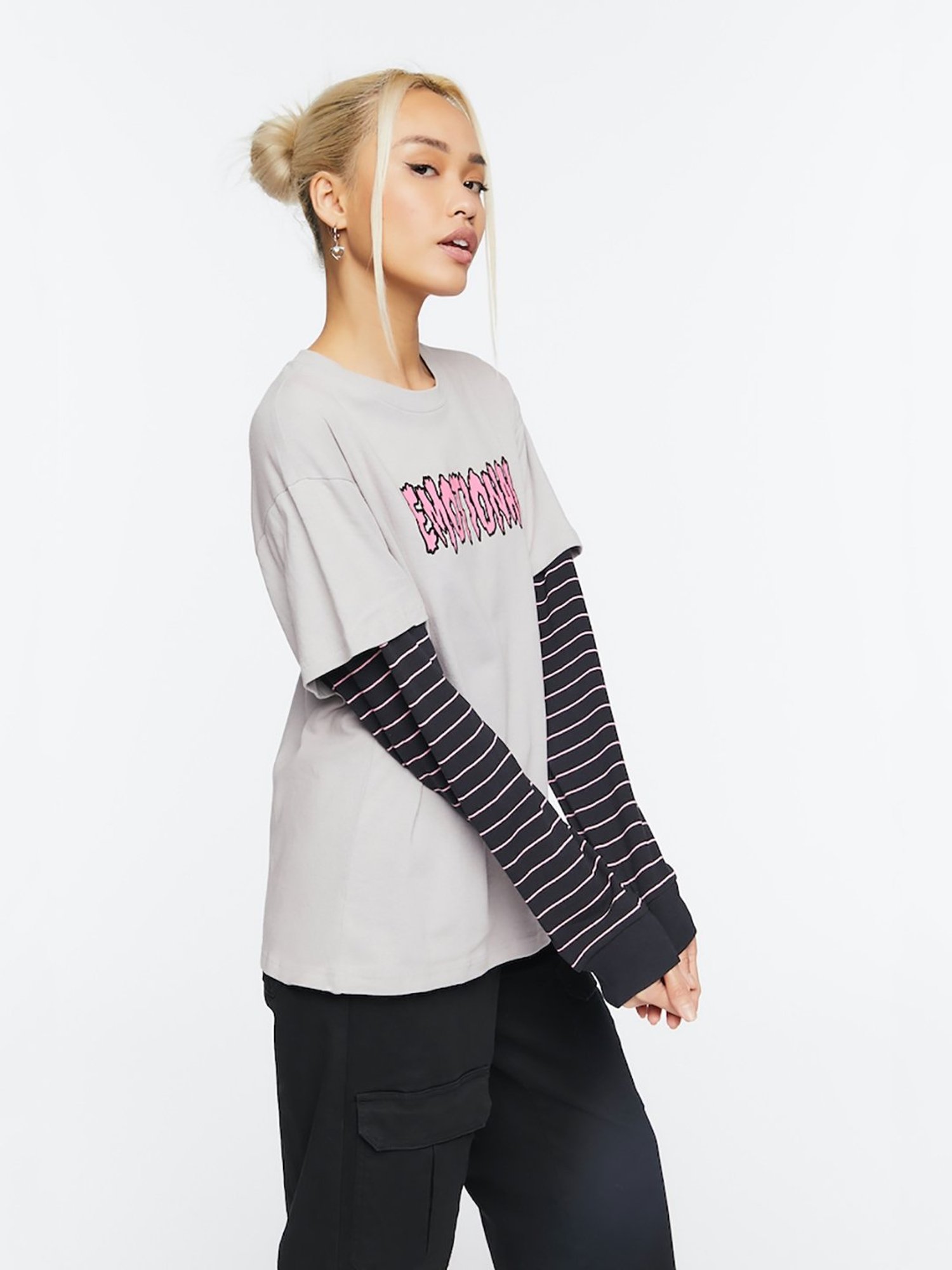 Forever 21 Grey Cotton Graphic Print Crop Top