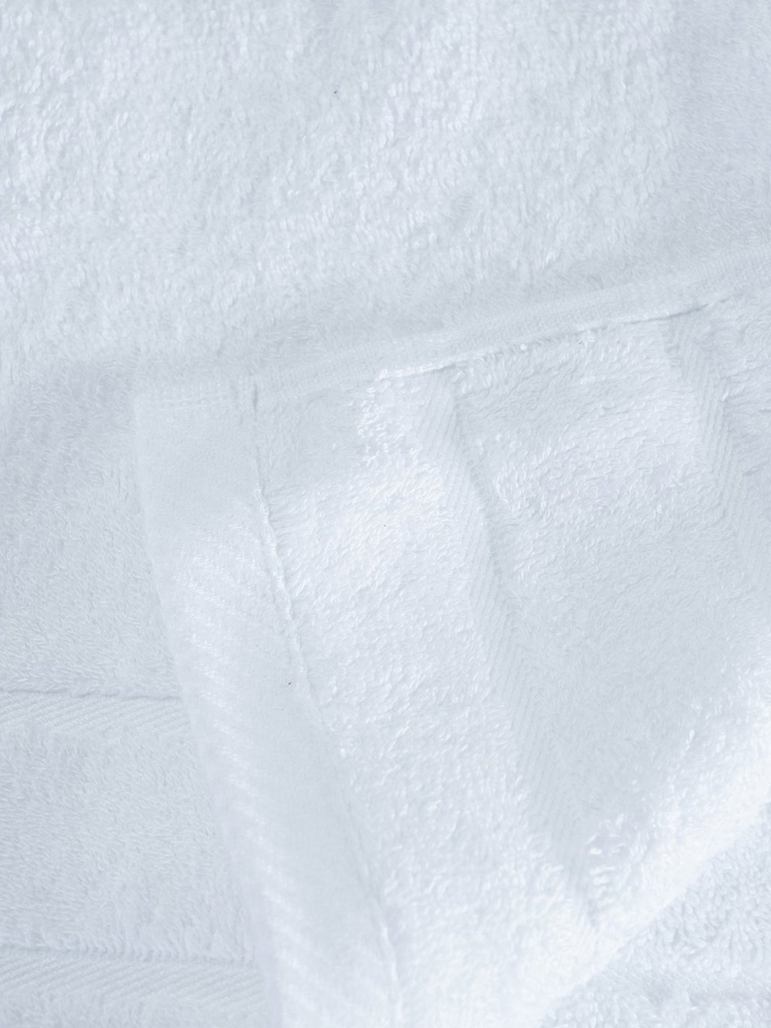 Maspar Amor White 650 GSM Bamboo & Cotton Bordered Hand, Face and Bath Towel - Set of 6