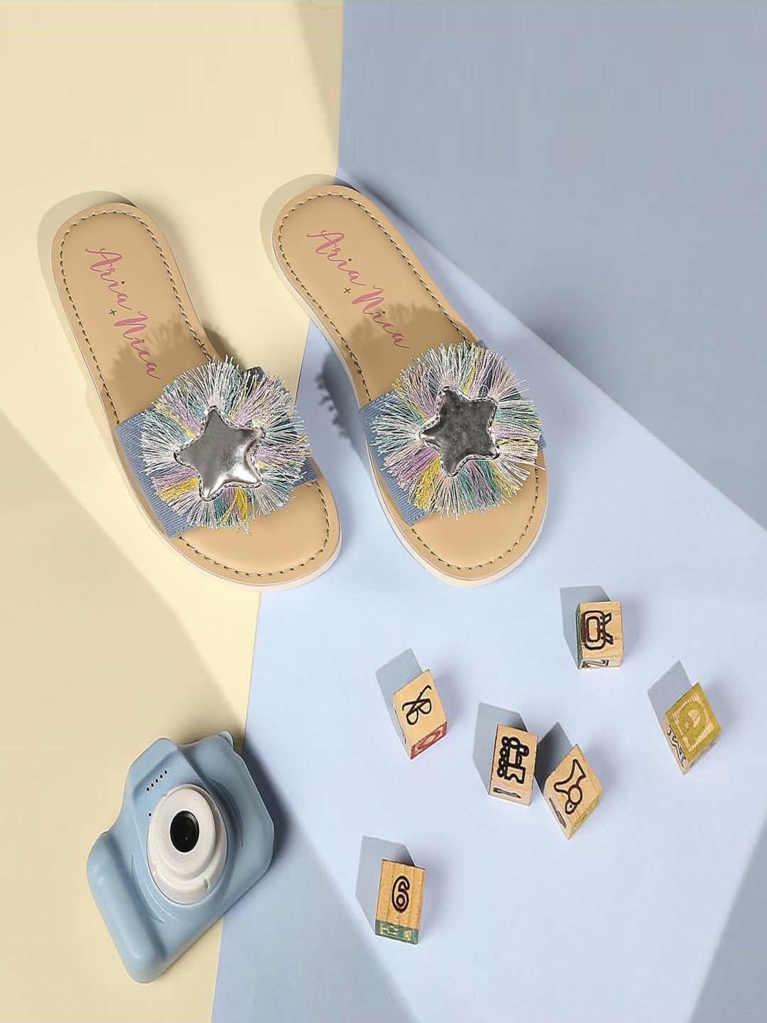 Aria Nica Kids Dream Blue & Beige Casual Slides