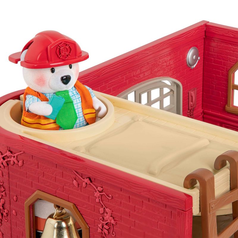 Li'l Woodzeez Honeysuckle Safety Department – 16pc Toy Fire Station Playset