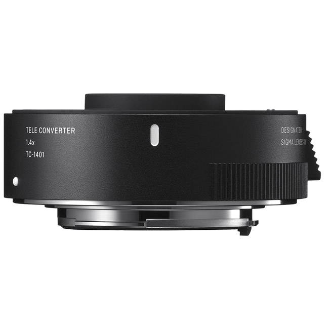 Sigma ZA954 150-600mm F5-6.3 DG HSM Sport Lens with 1.4X Tele-Converter Kit for Canon (Black)