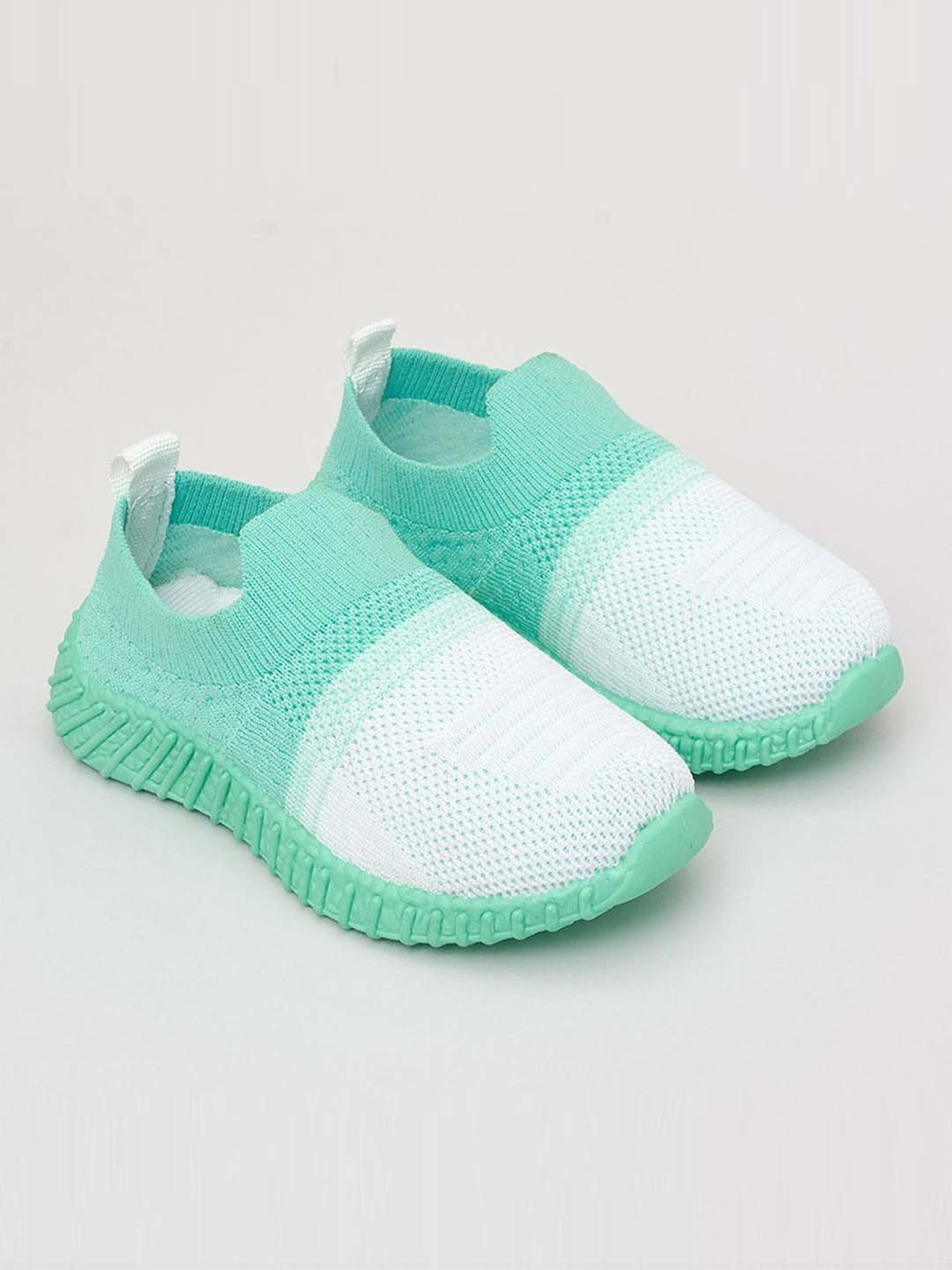 Priaansha Kids White & Sea Green Casual Slip-Ons